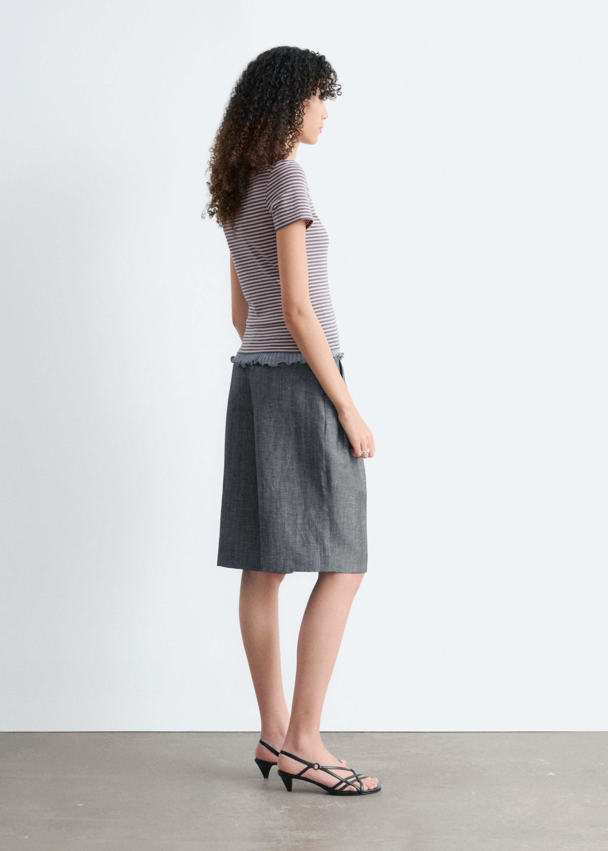 Image of T-shirt i trikå med smal passform