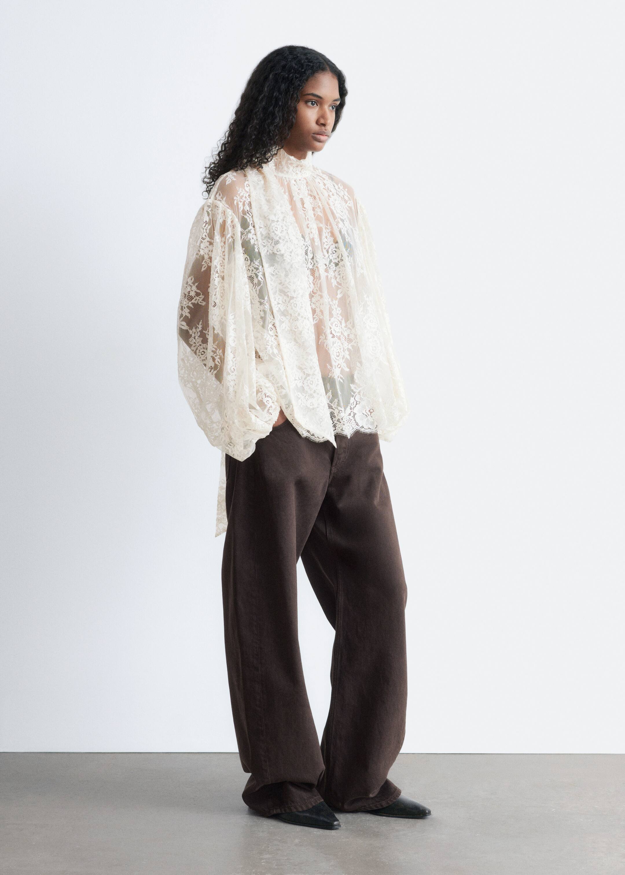 Grotere afbeelding bekijken: Kanten blouse met strik - Wit - DAMES | H&M NL 3