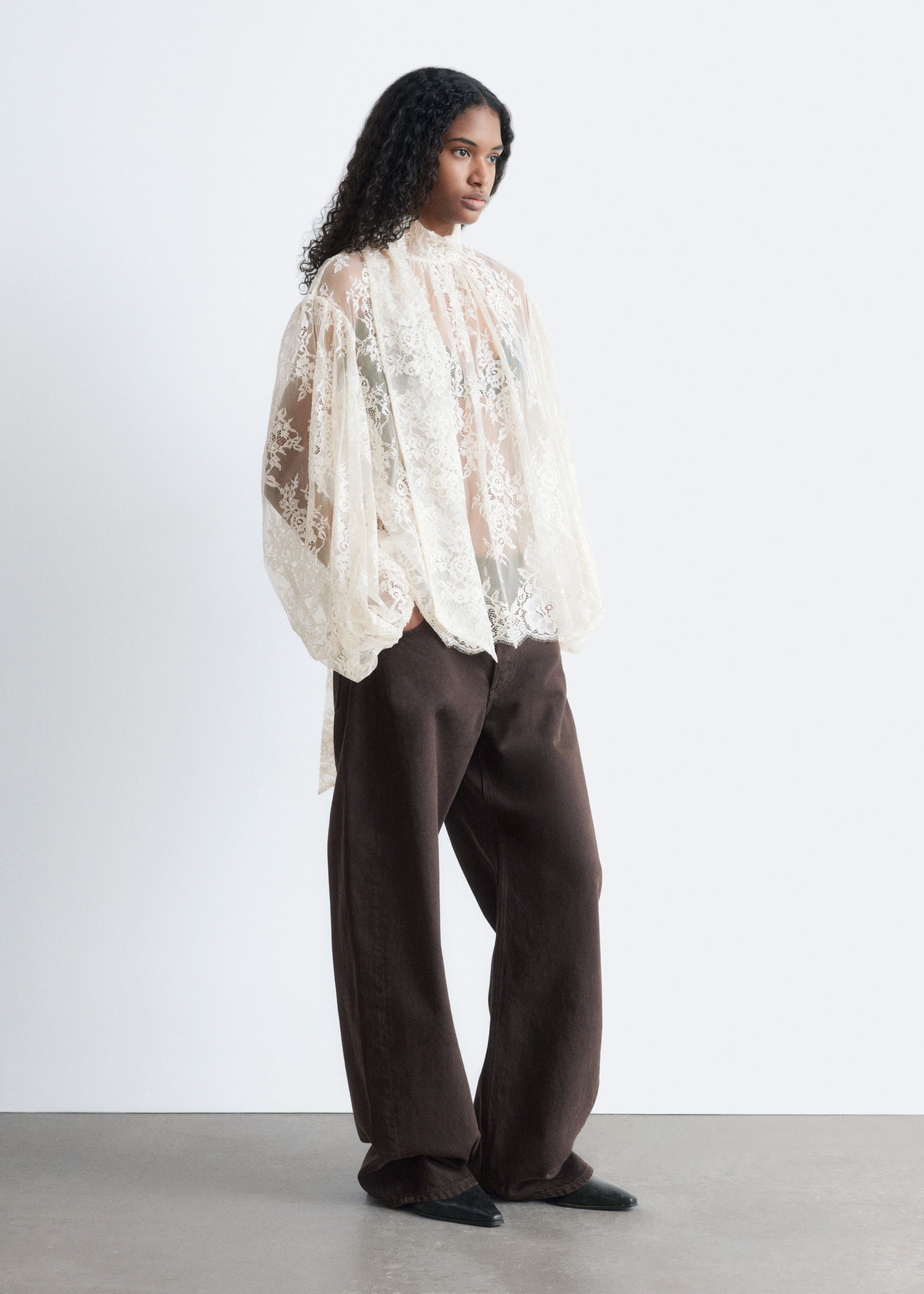 Image of Lace Bow-Ribbon Blouse