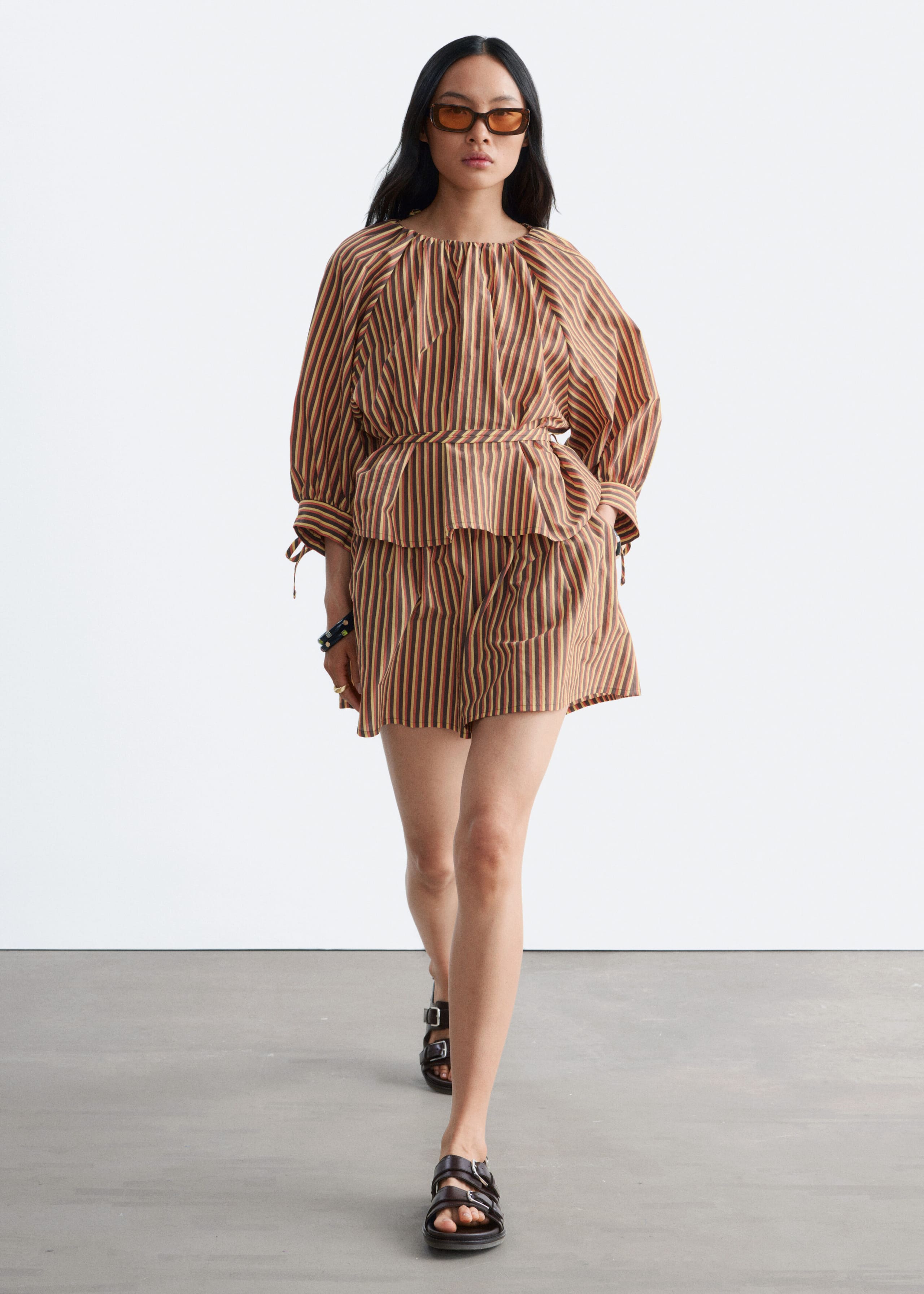 Blouse à cordons de serrage aux poignets - Brun/Rayé - Lookbook