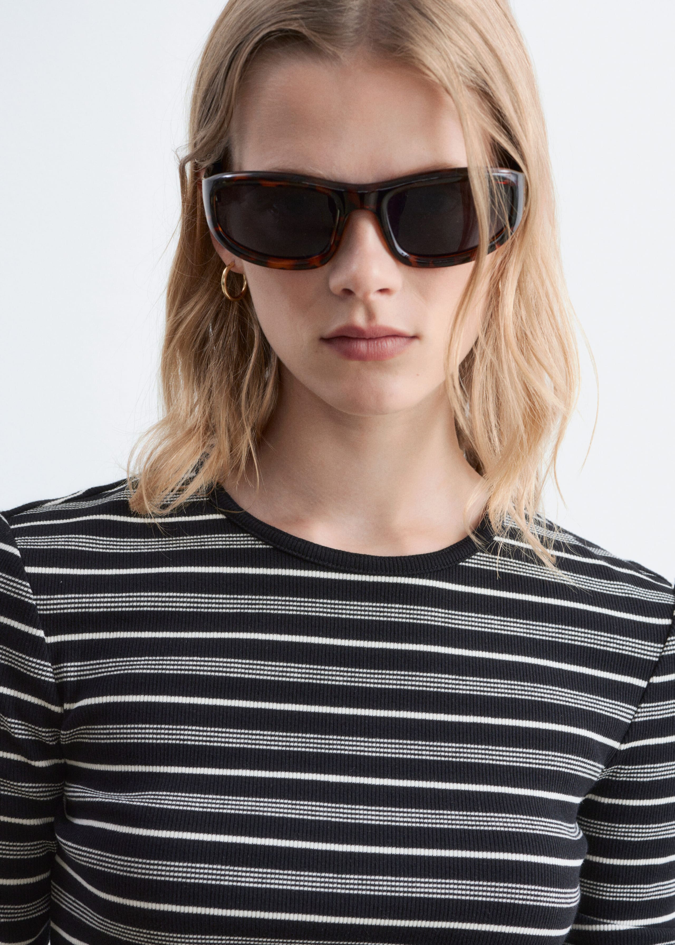 Ribbed Long-Sleeve Top - Black - Lookbook