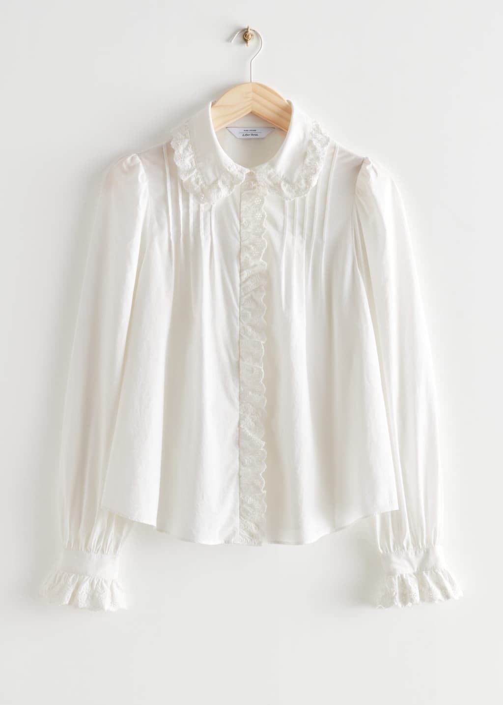 Embroidered Scallop Blouse - White - Still Life