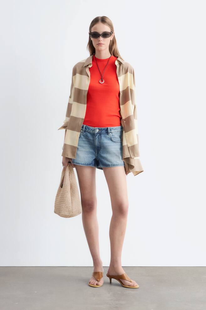 Low-Waist Denim Mini Shorts - Mid Blue/Washed Black - 1