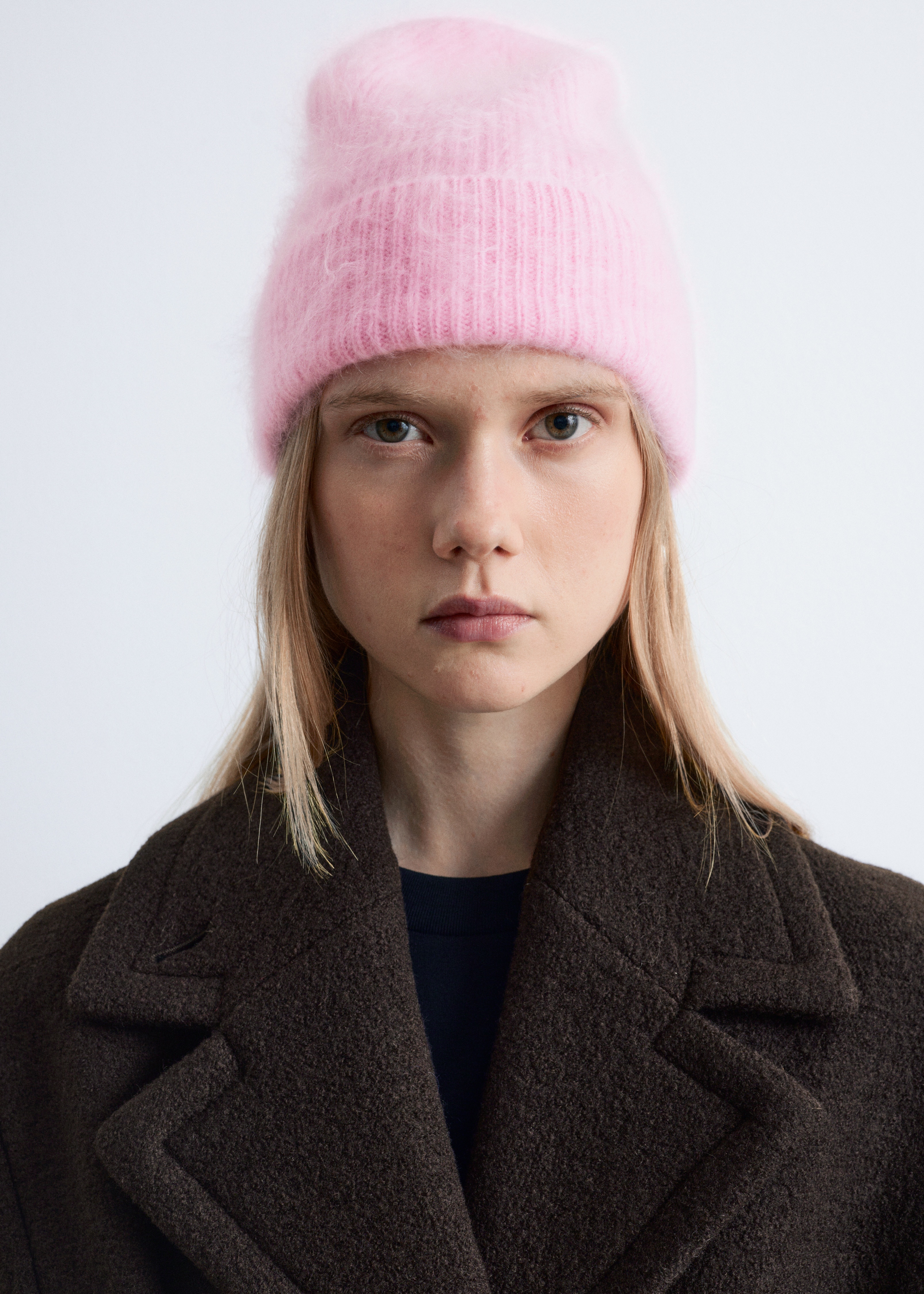 Čepice z česaného kašmíru - Světle růžová/Rezavě hnědá/Tmavě hnědá/Krémová