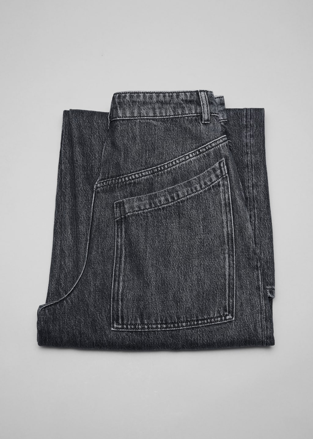 Wide Baggy Jeans - {{variantName}} - Descriptive Detail