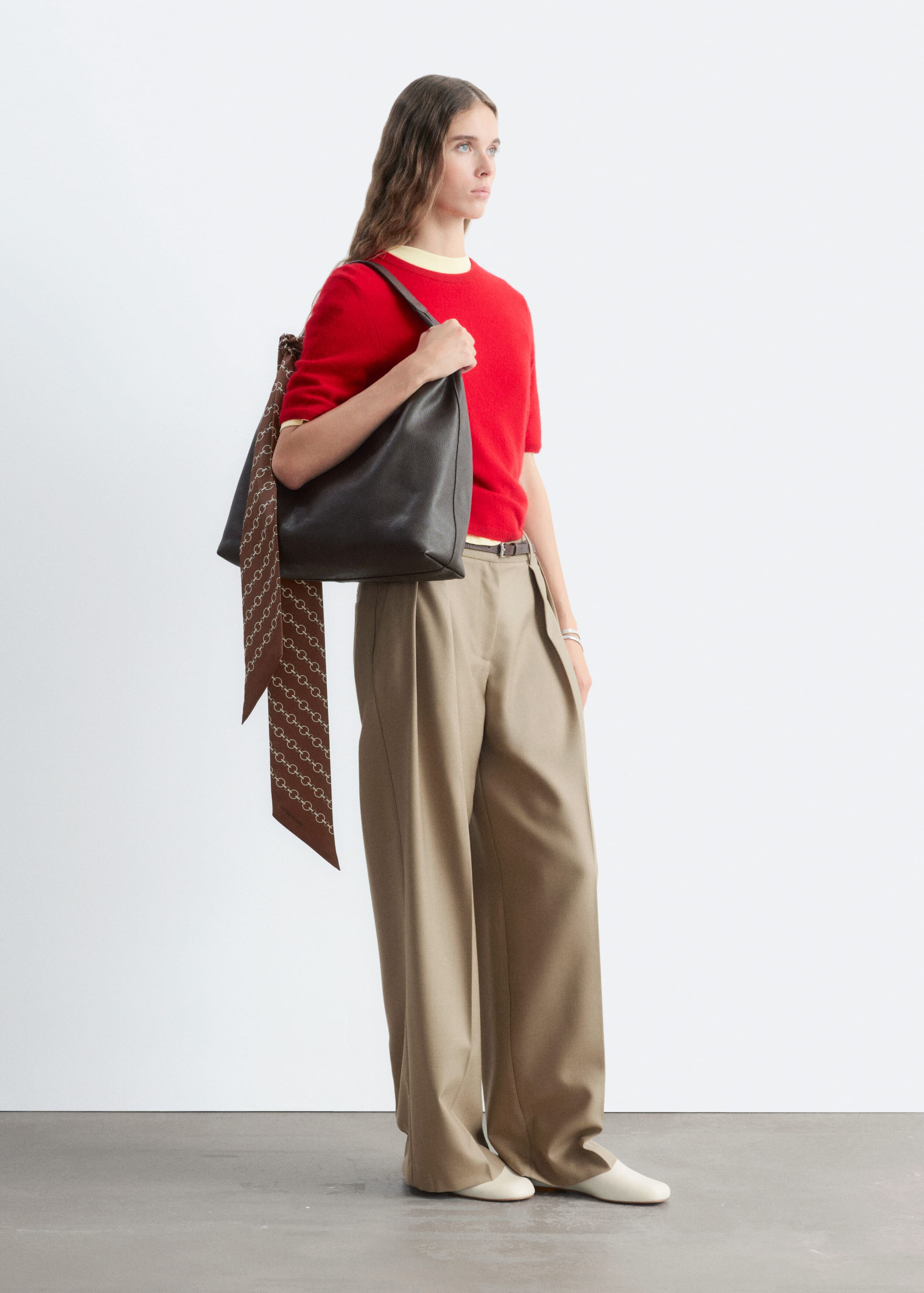 Short-Sleeve Cashmere Top - Blue - Lookbook