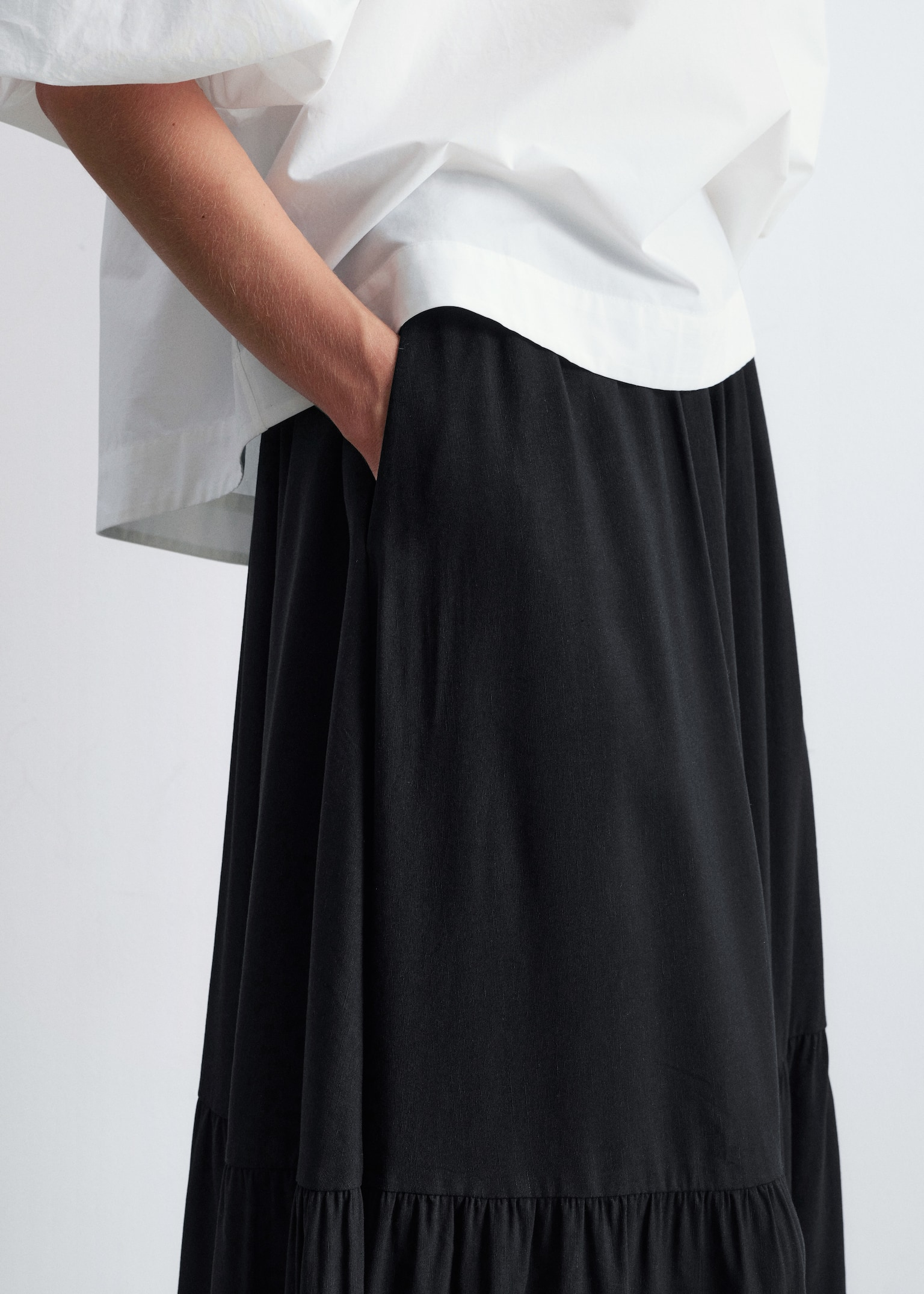 Tiered Midi Skirt - Black - 6