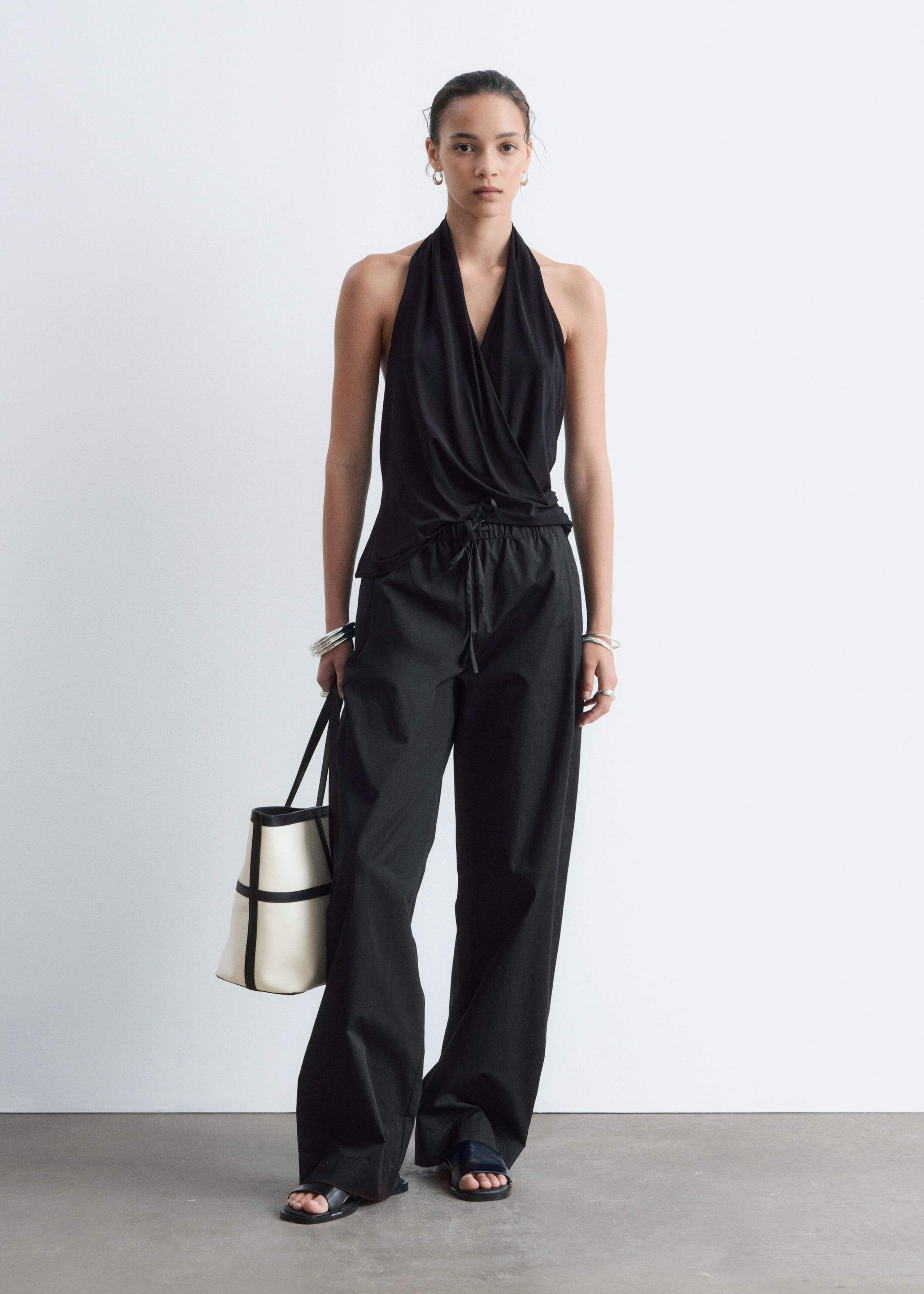 Haut drapé à dos nu - Noir - Lookbook