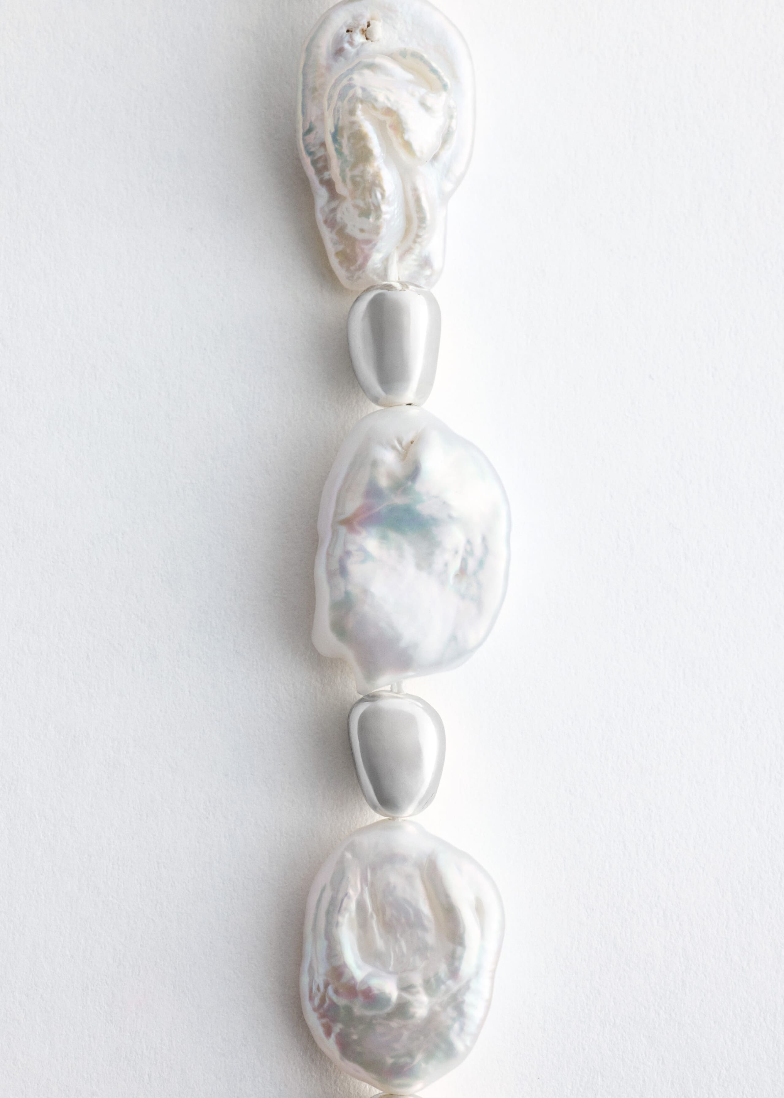 Freshwater Pearl Bracelet - {{variantName}} - Descriptive Detail