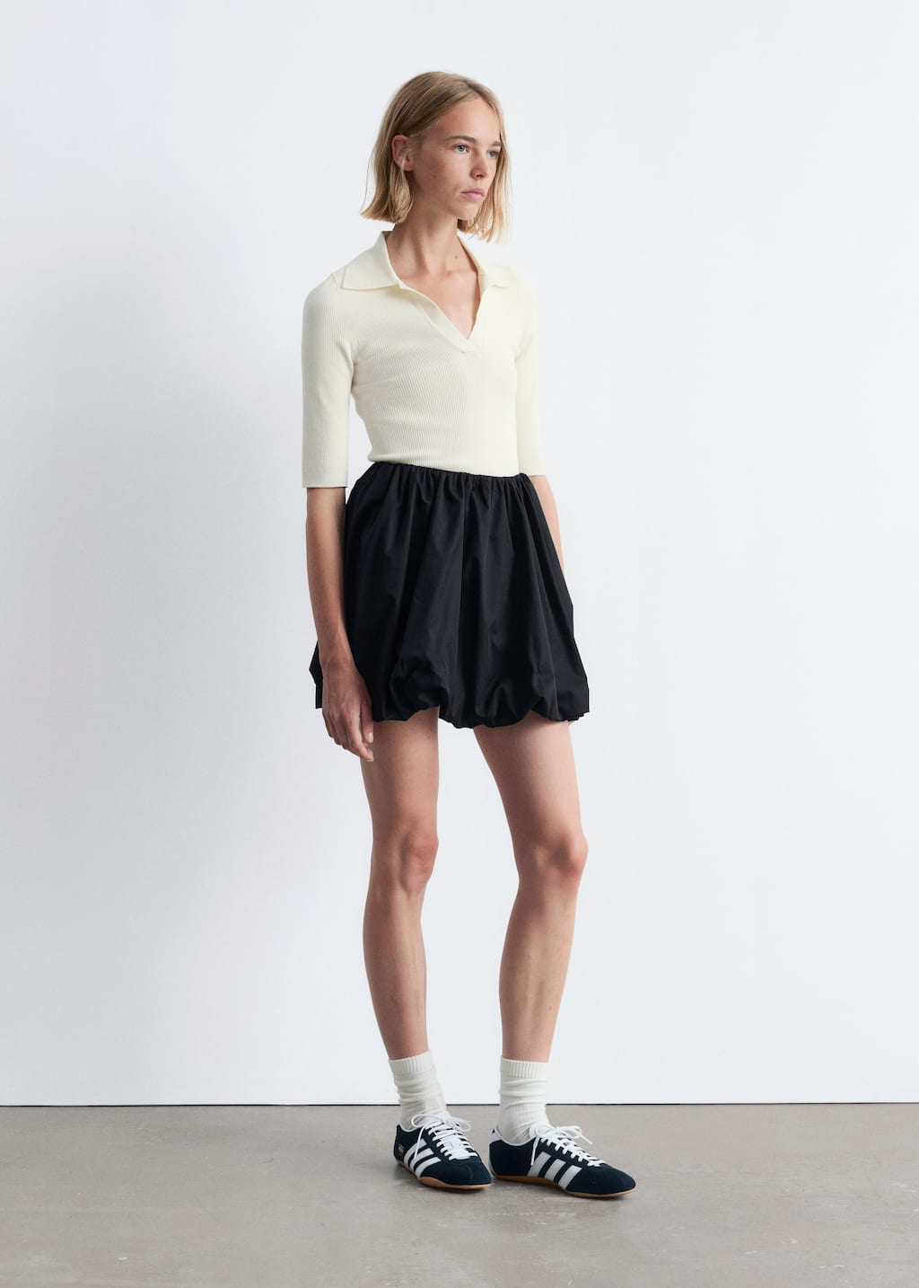 Image of Collared Short-Sleeve Top