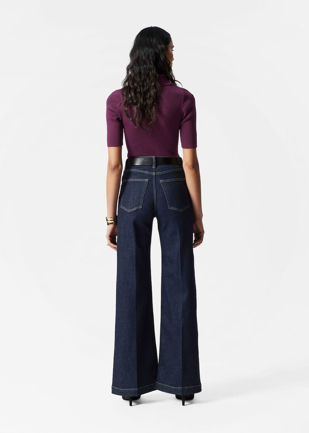 Top de punto de canalé con bordes ondulados - Crema - Lookbook