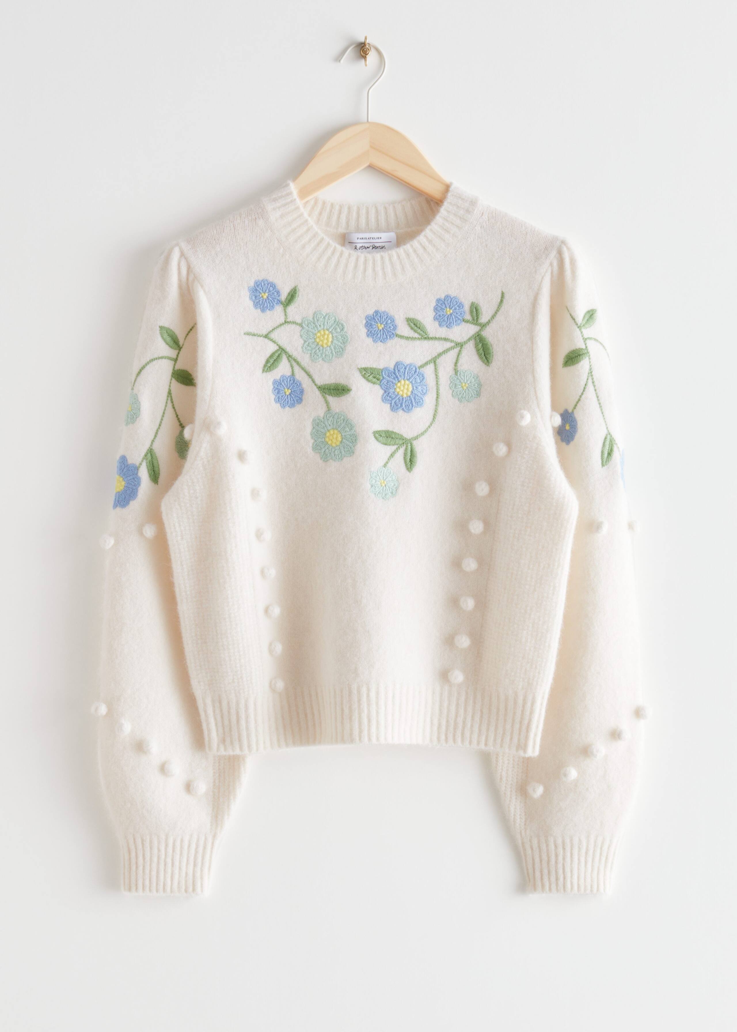 Floral Embroidery Knit Sweater - White - Bodegón
