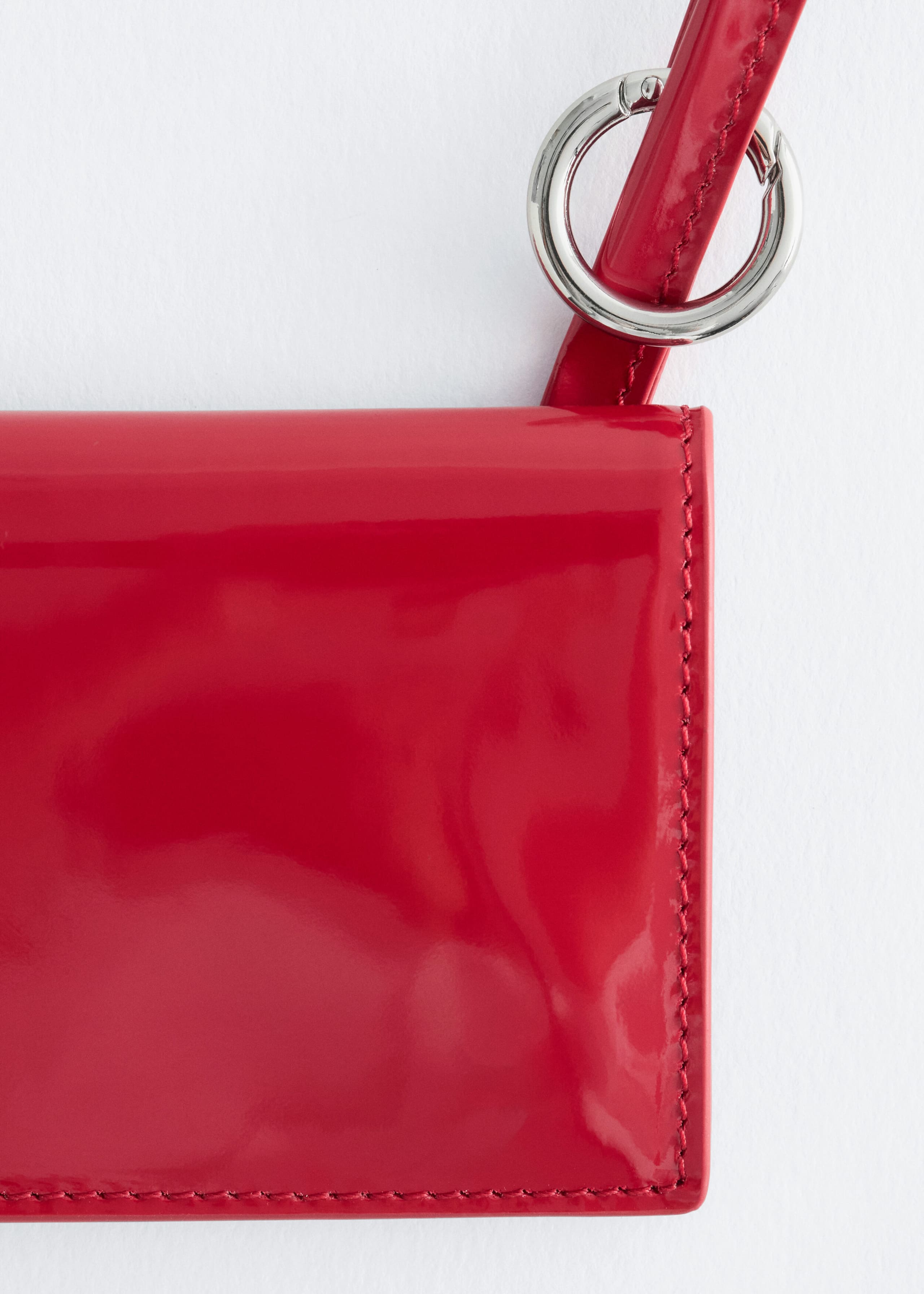 Leather Wallet - {{variantName}} - Descriptive Detail