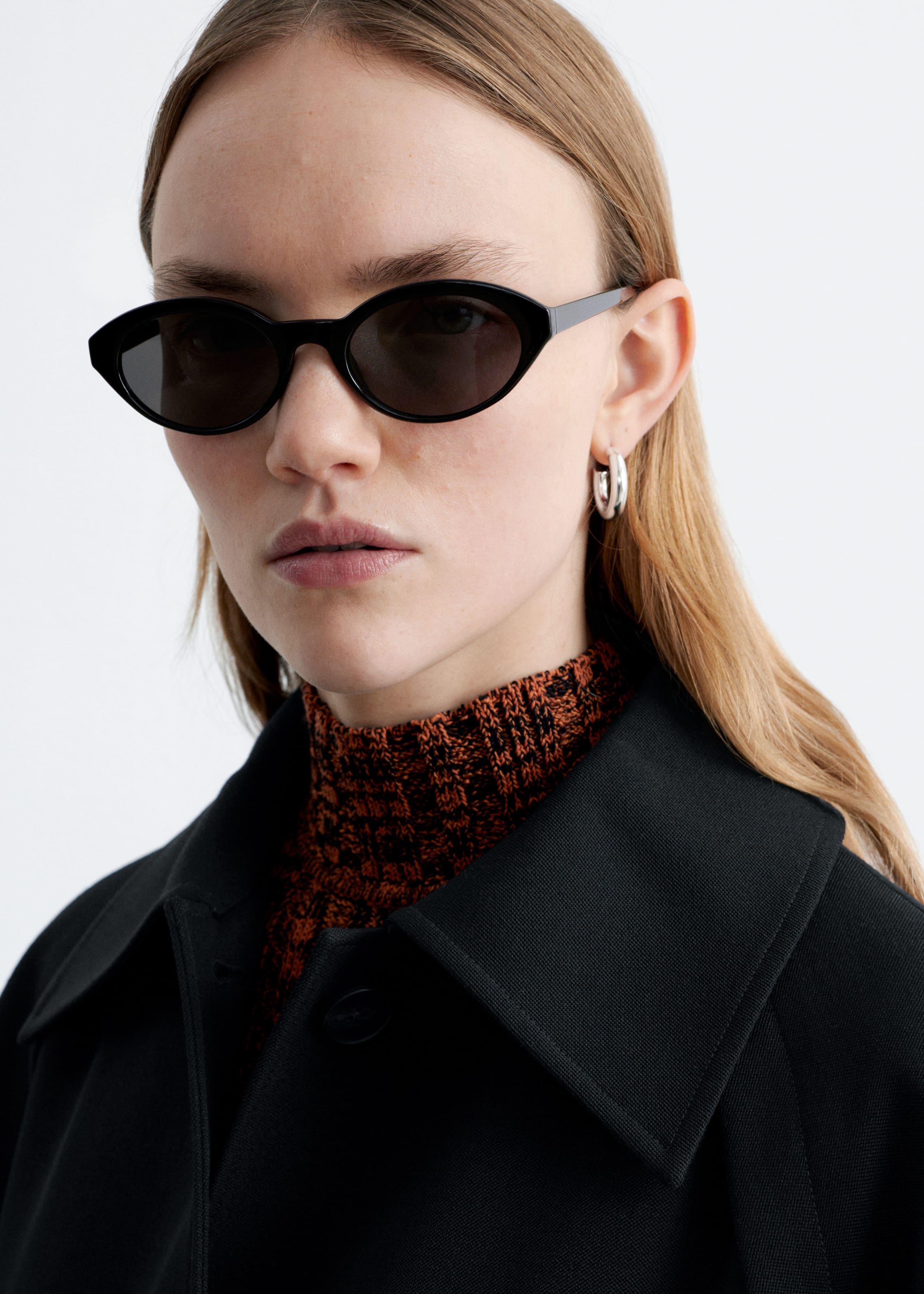 Image of Ovale Sonnenbrille