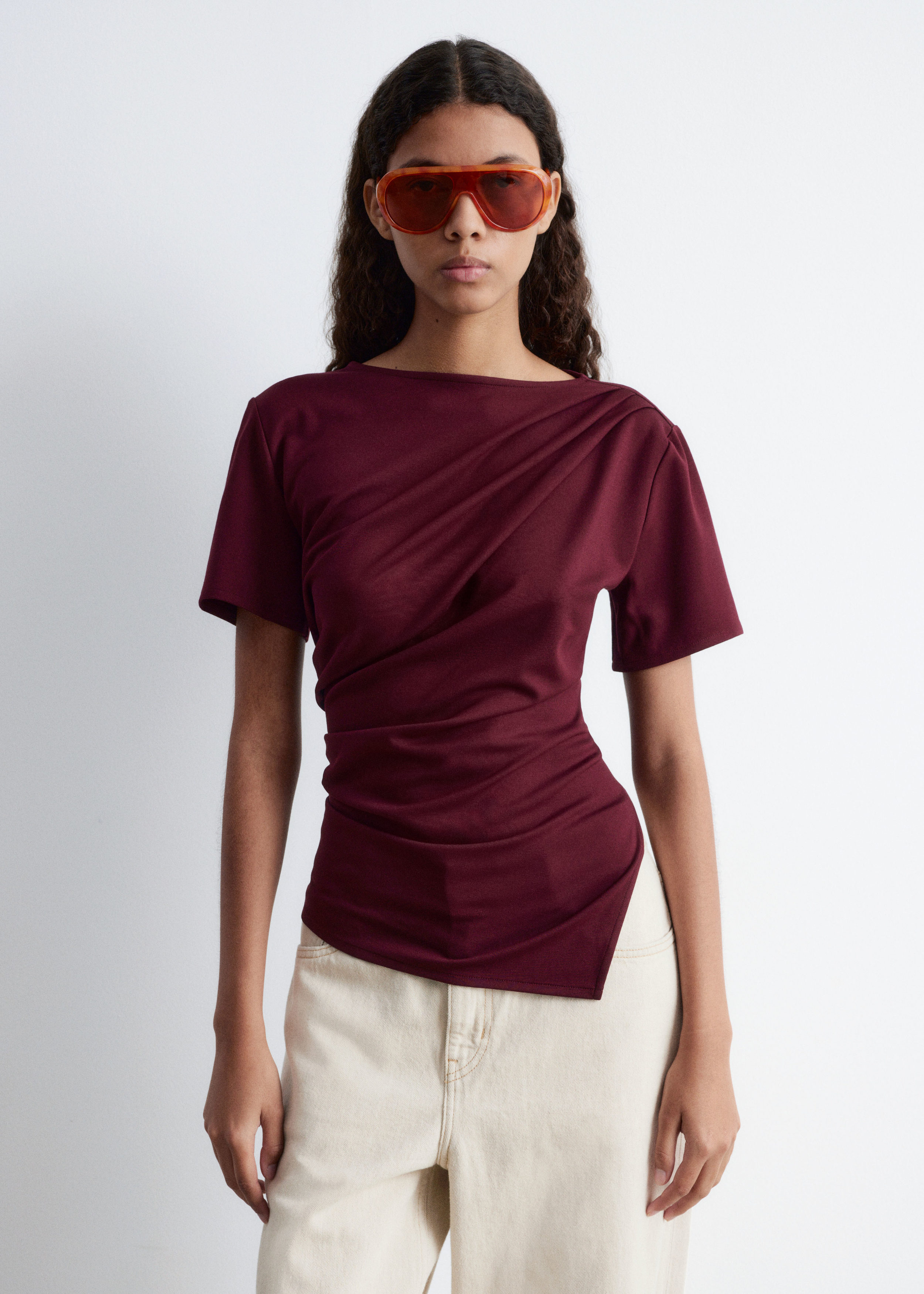 Image of T-shirt asimmetrica drappeggiata
