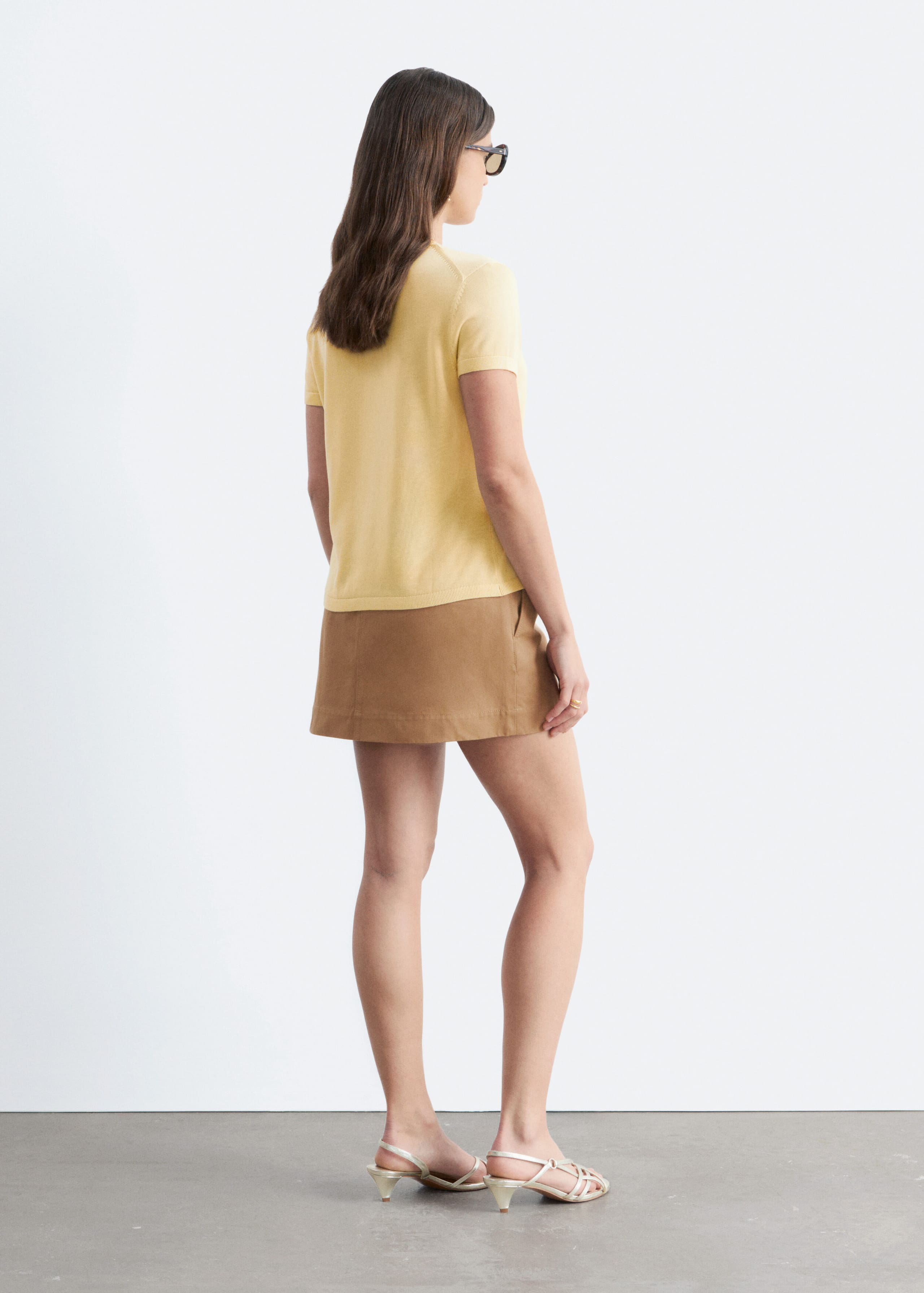 T-shirt en maille boutonné sur le devant - Sand - Lookbook