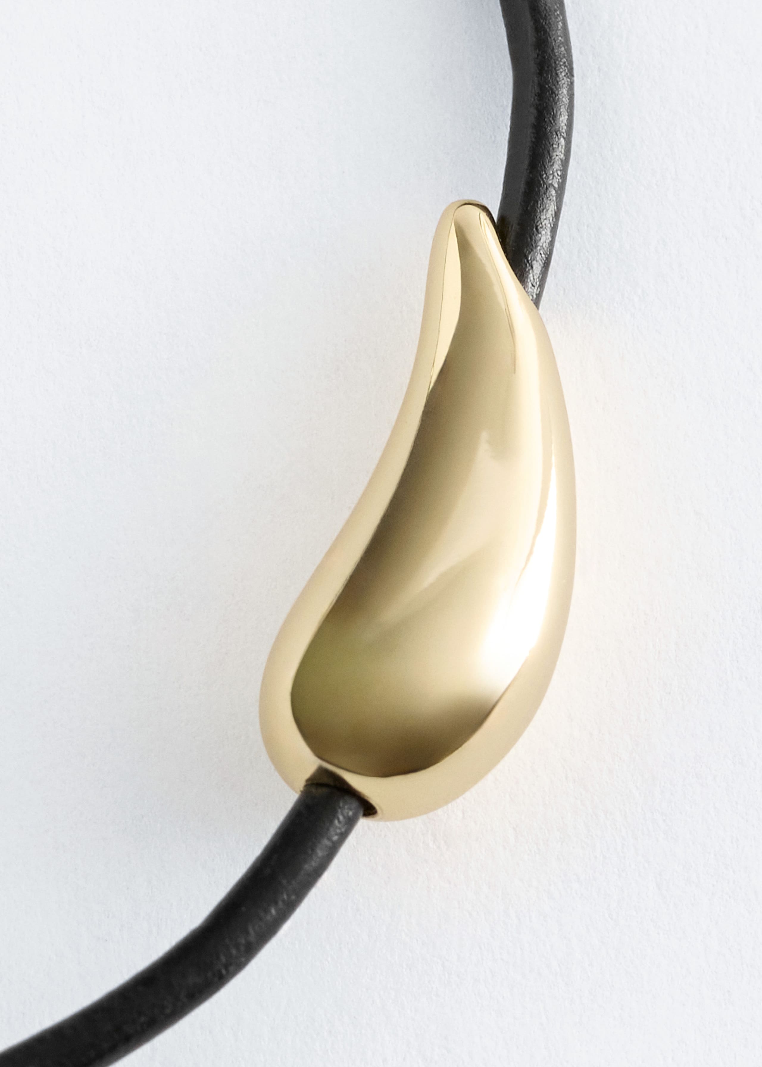 Teardrop Cord Necklace - Gold - Still Life