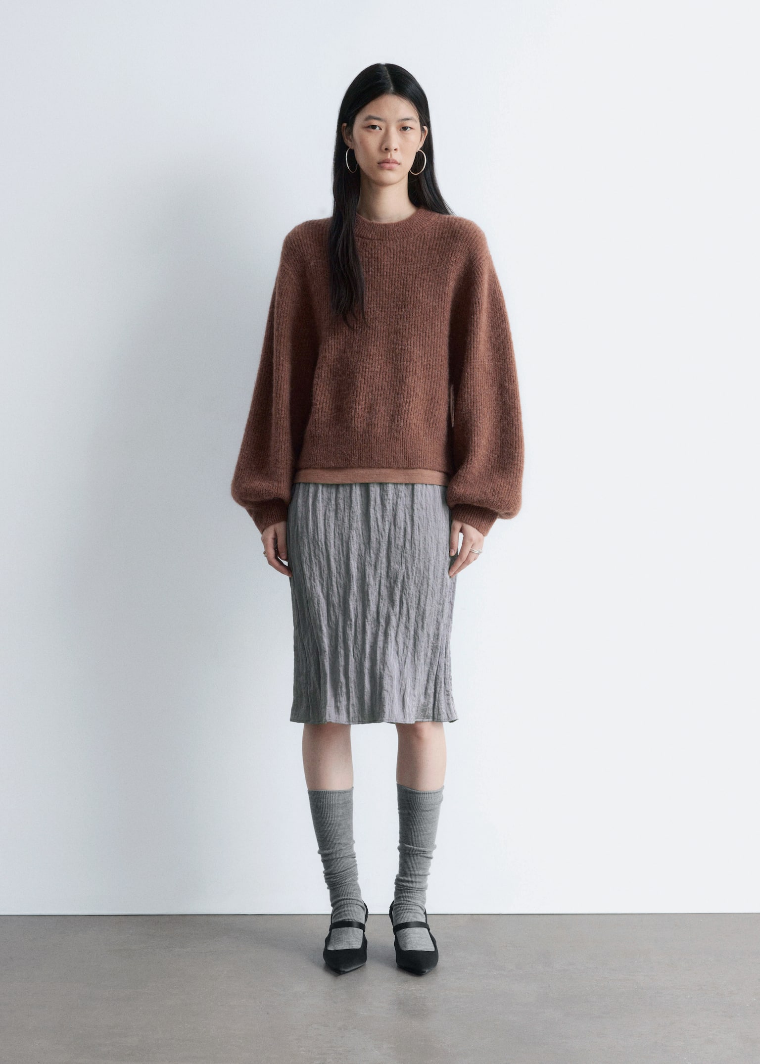 Pullover mit Ballonärmeln aus Alpaka-Mix - Braun/Navyblau/Rot - 1