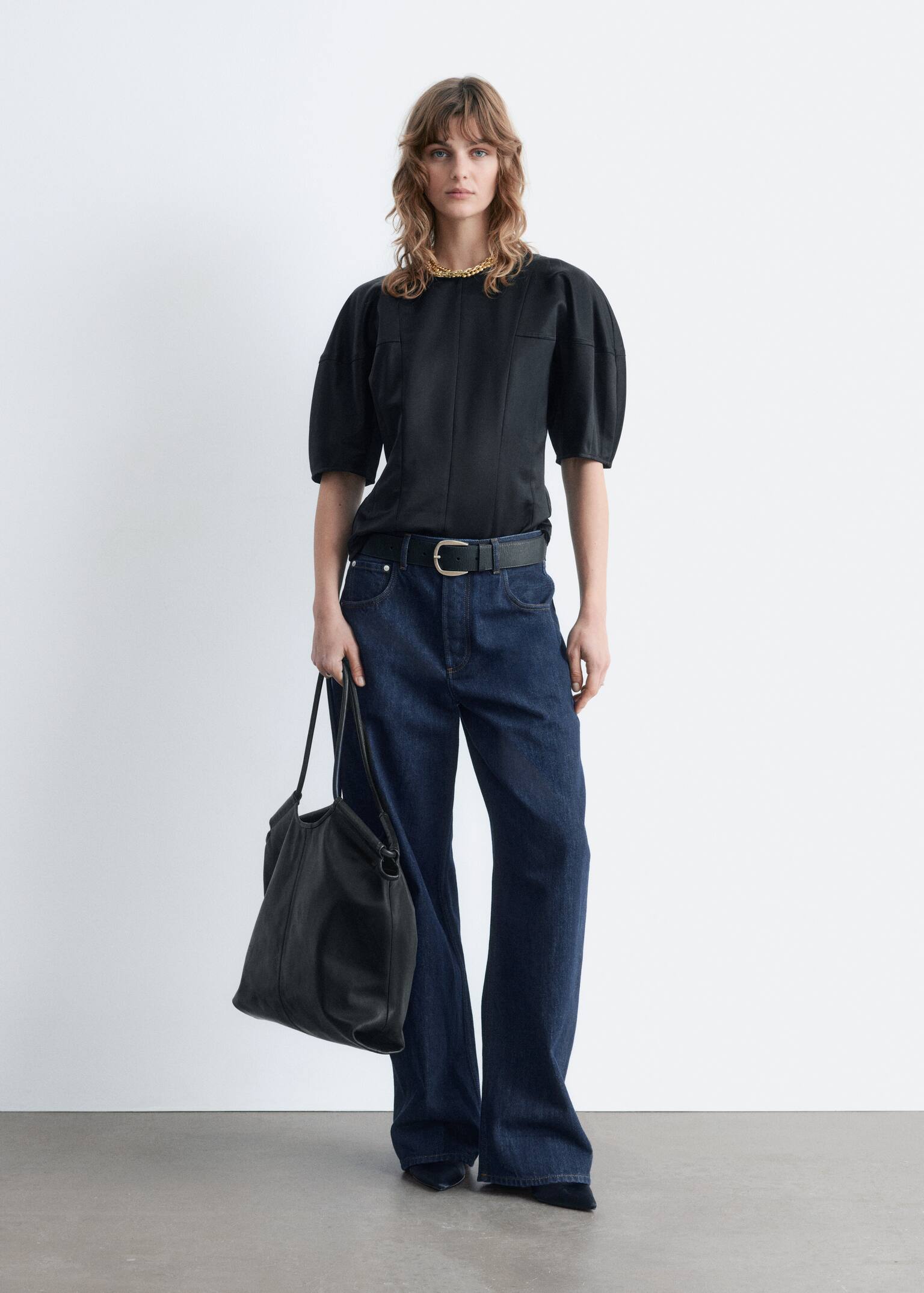 Satinoberteil mit Puffärmeln - Schwarz/Beige - 3