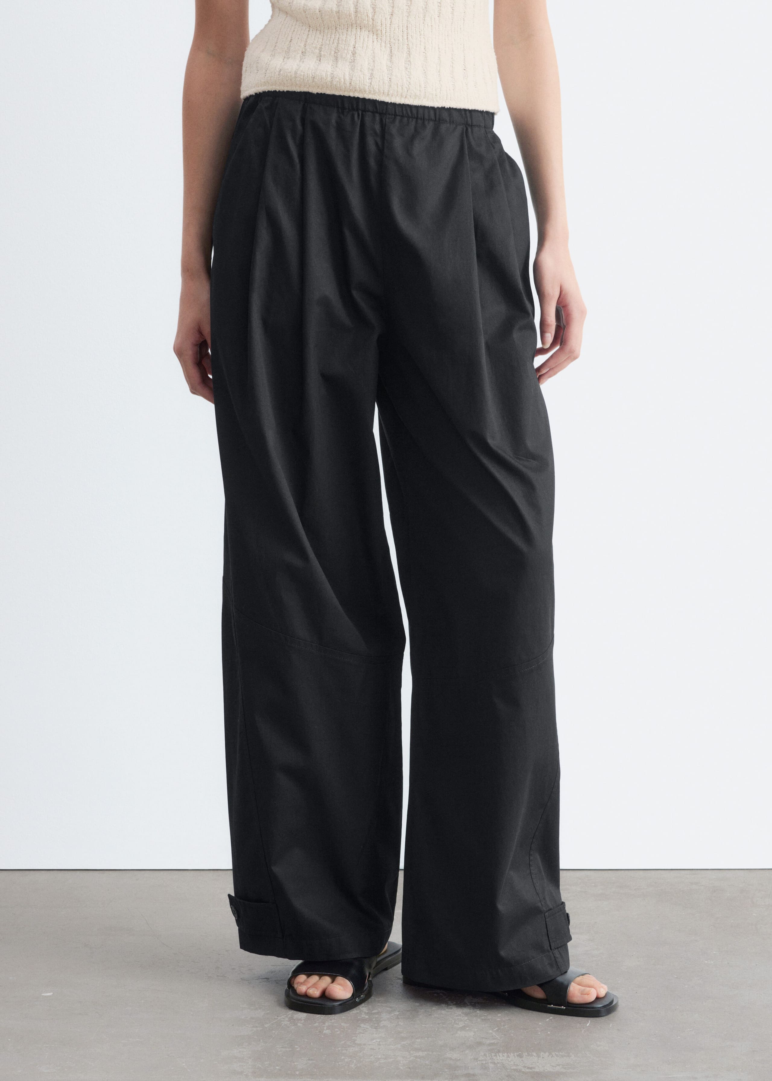 Pull-On Parachute Trousers - Black - Lookbook