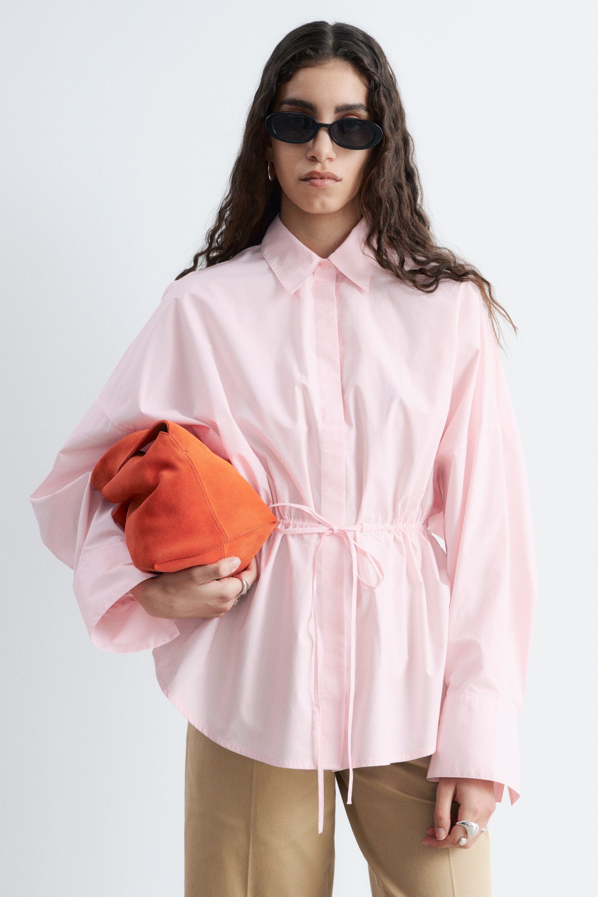 Zobacz większy obraz: Koszula z bawełnianej popeliny z wiązaniem - Różowy - ONA | H&M PL 1