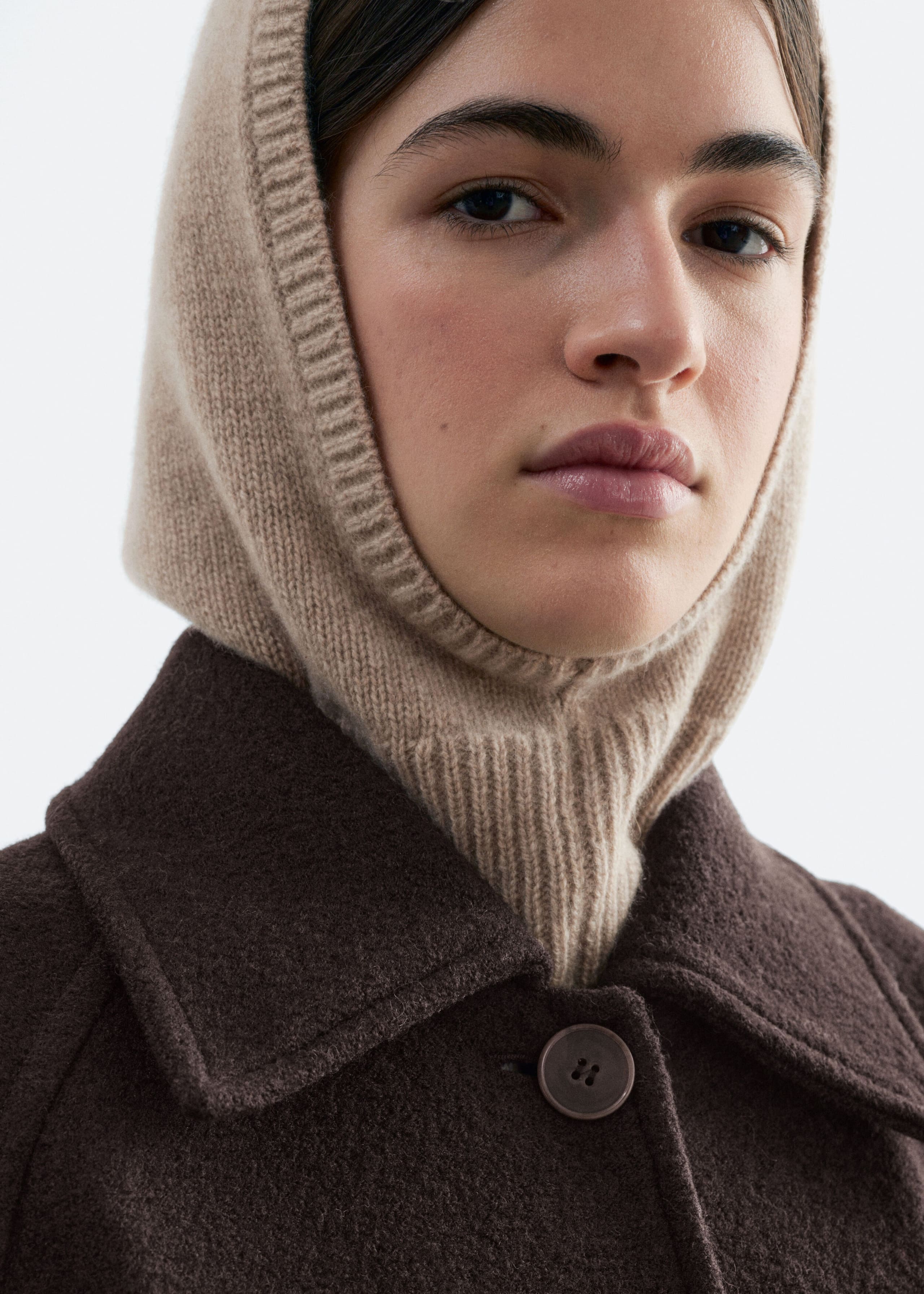 Cappuccio aderente in cashmere - Nero - Lookbook