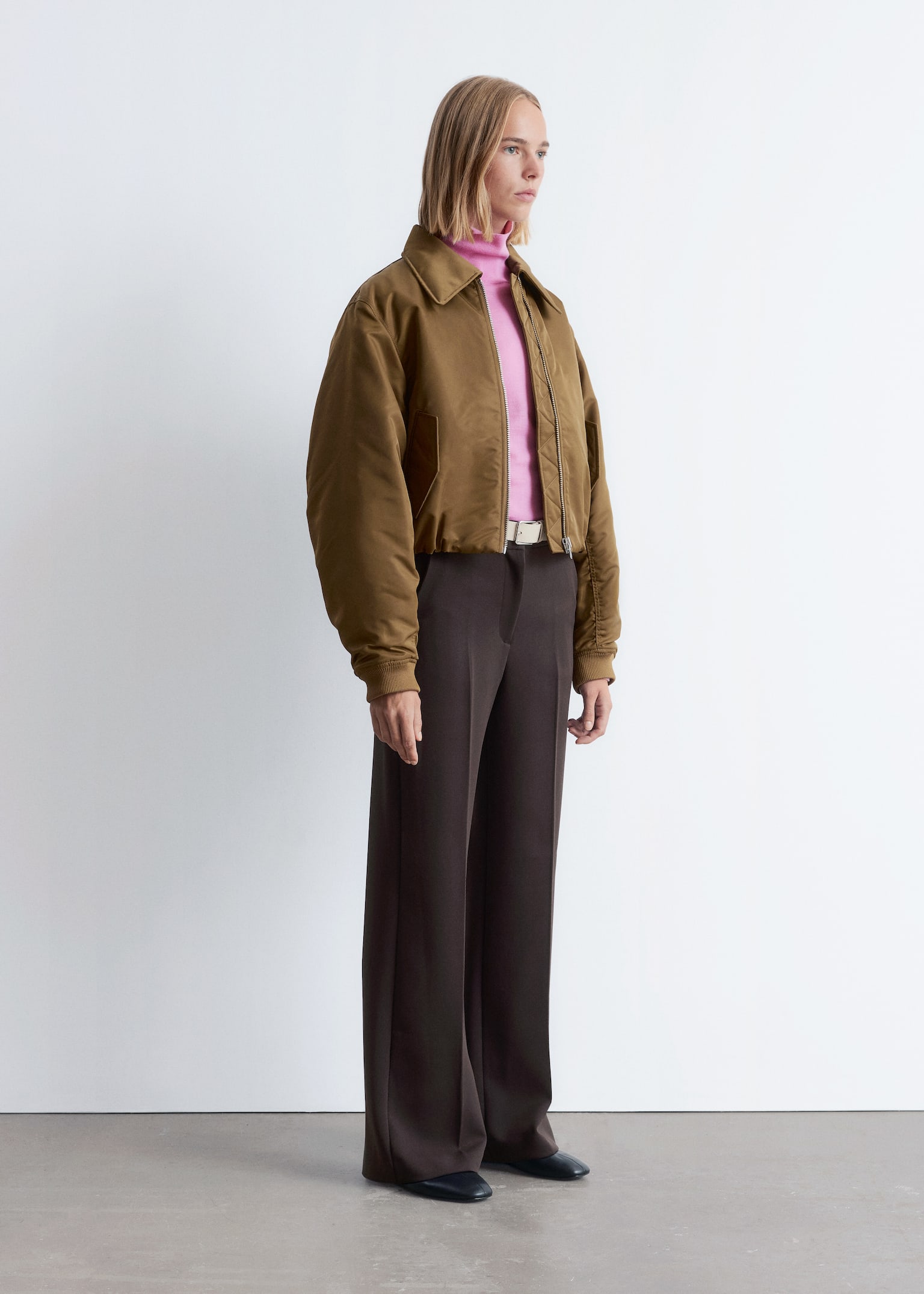 Wijde broek met persplooien - Donkerbruin/Donkerrood/Kaki/Marineblauw/Crème/Zwart - 7