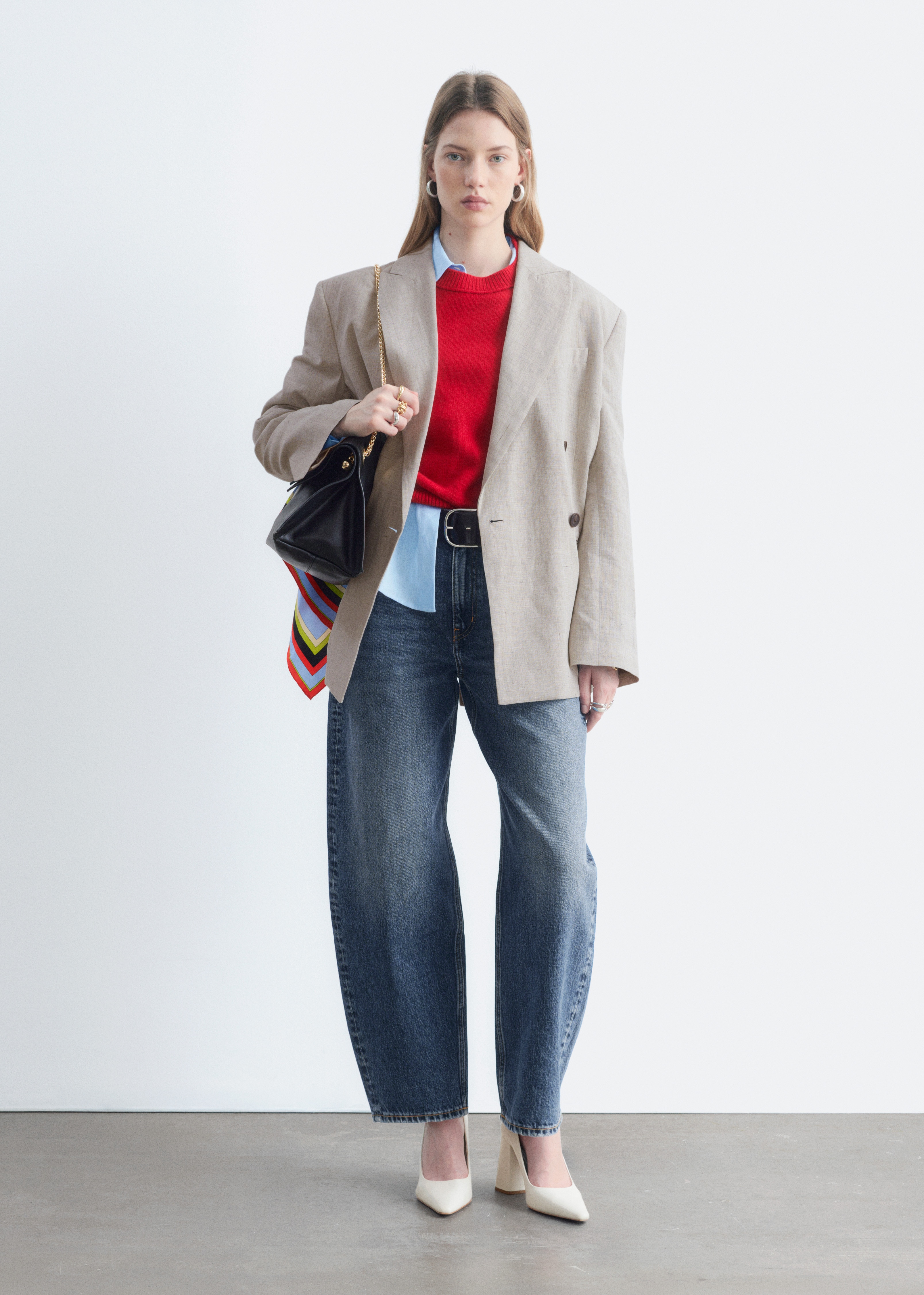 Ankeljeans med barrel-leg - Tvättad blå