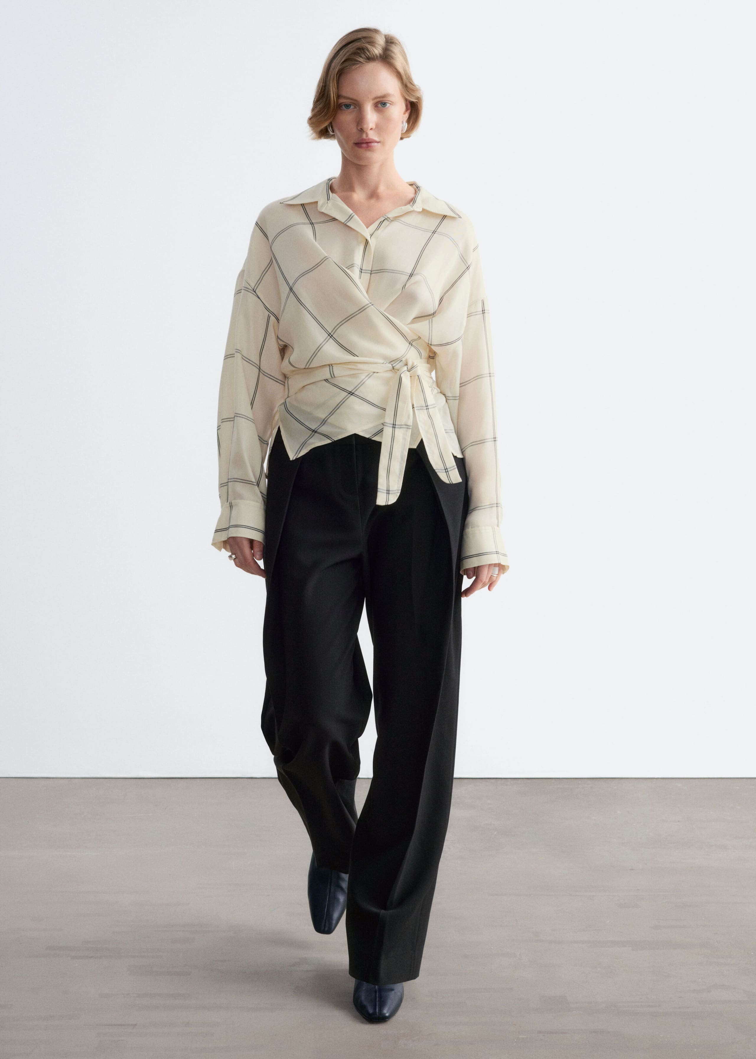 Tie-Waist Shirt - Blue/White Stripes - Lookbook