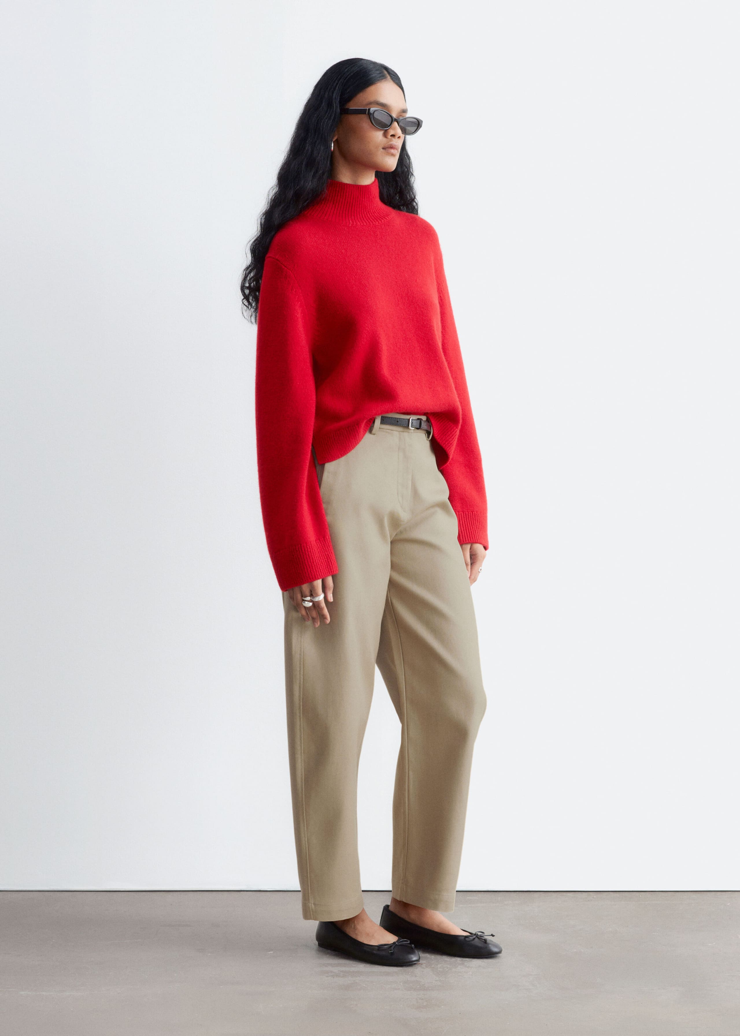 Cotton Twill Barrel Leg Trousers - Beige - Lookbook