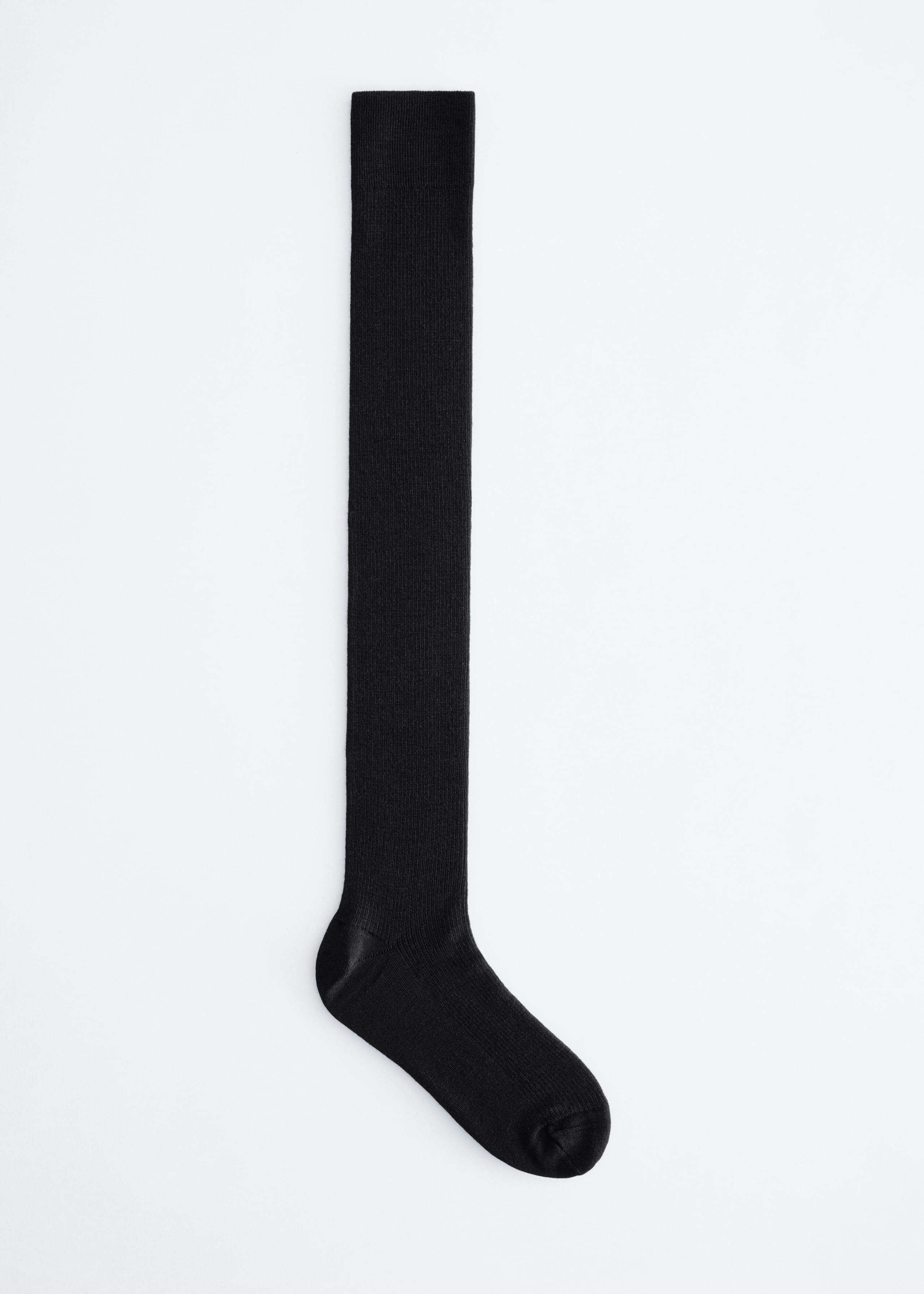 Knästrumpor – Svart – stilleben