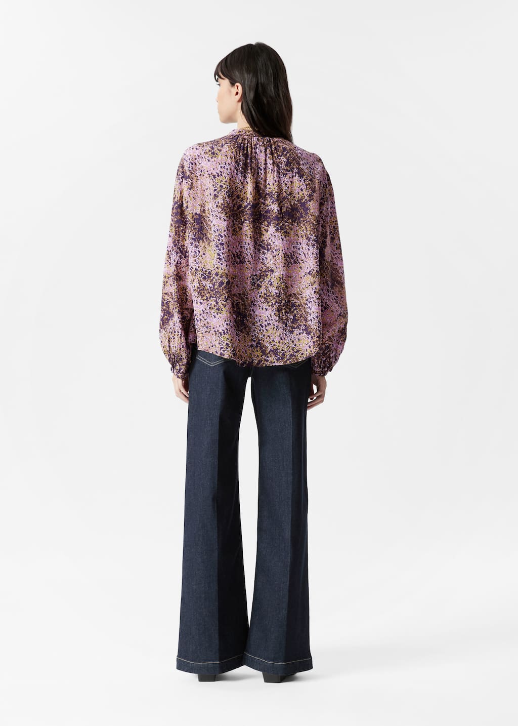 Voluminous Blouse - Purple Print - Lookbook