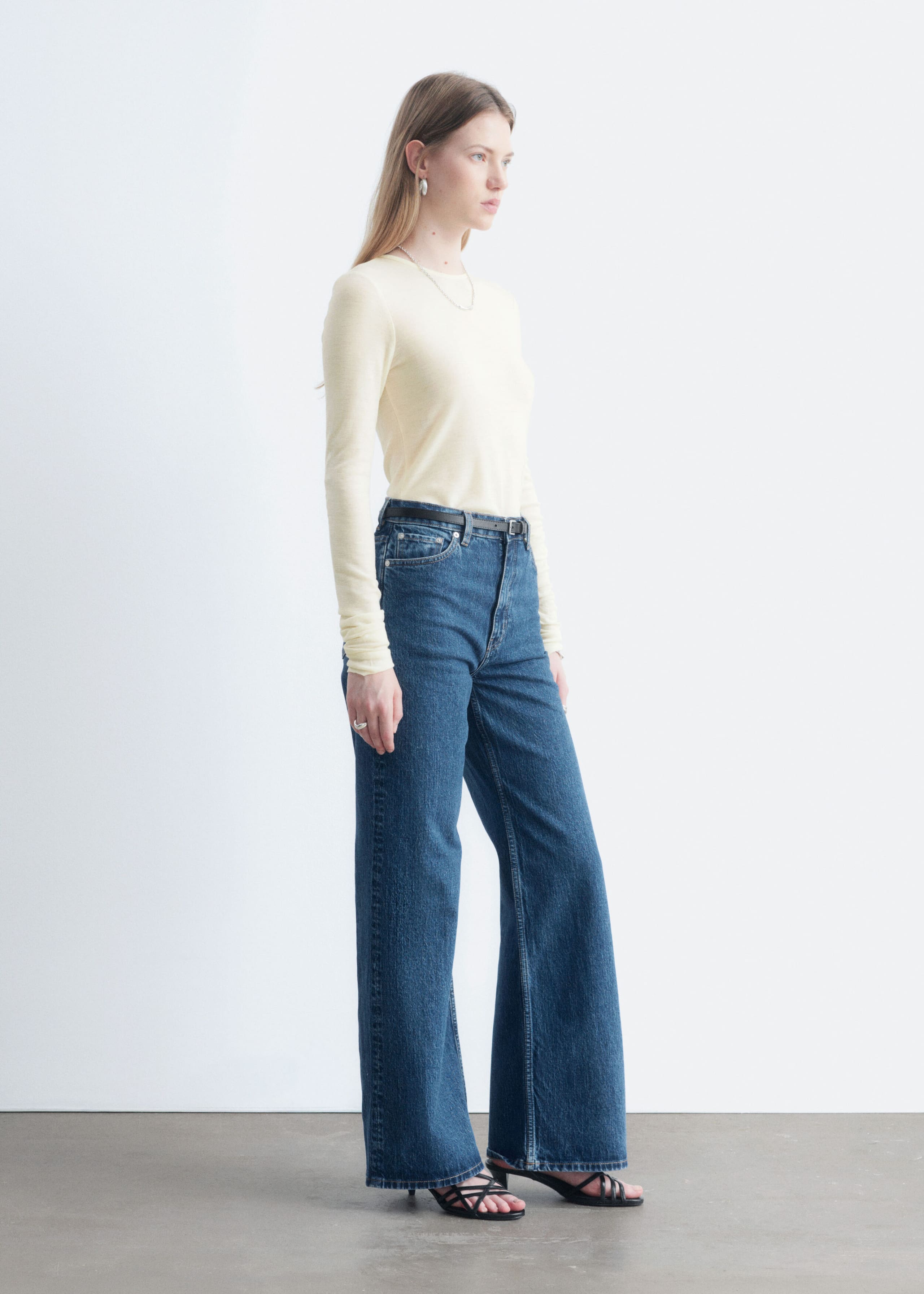 Wide-Leg Jeans - Mid Blue - Lookbook