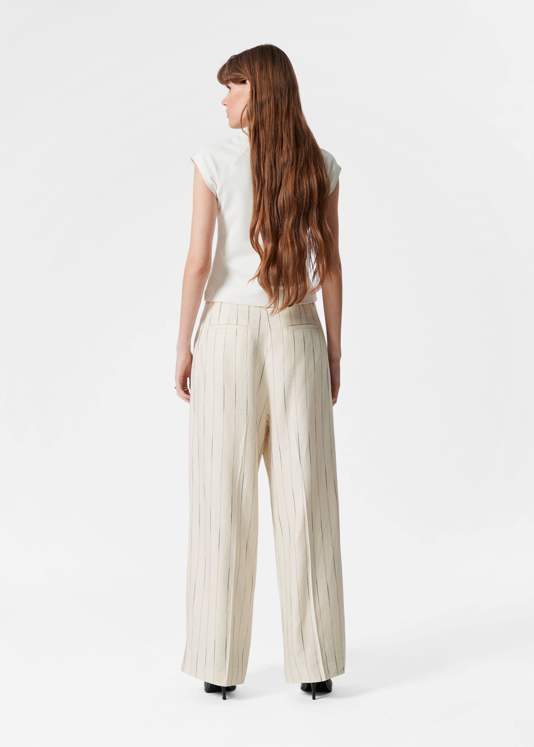 Visualizza immagine più grande: Pantaloni sartoriali ampi - Bianco con motivo gessato - DONNA | H&M IT 3