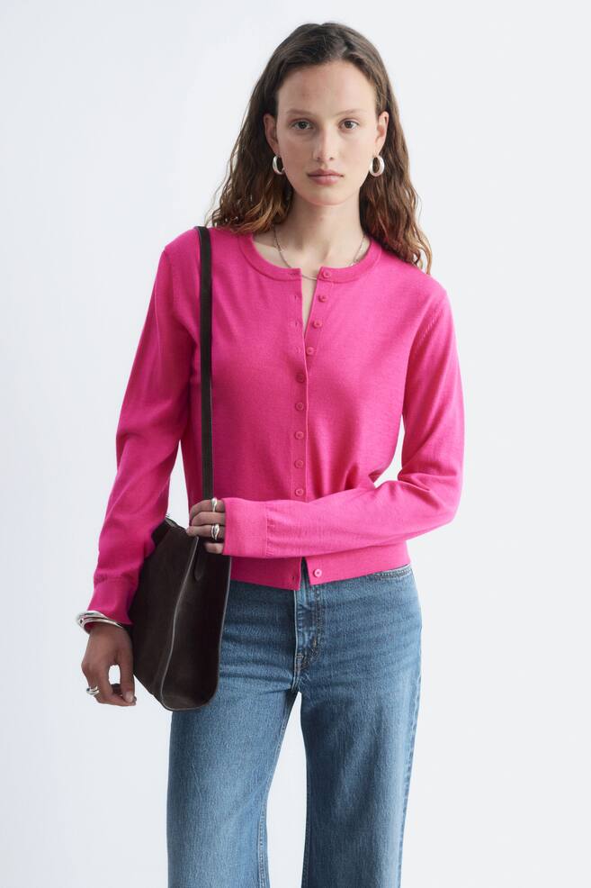 Cárdigan de lana en punto liso - Rosa brillante/Gris - 1