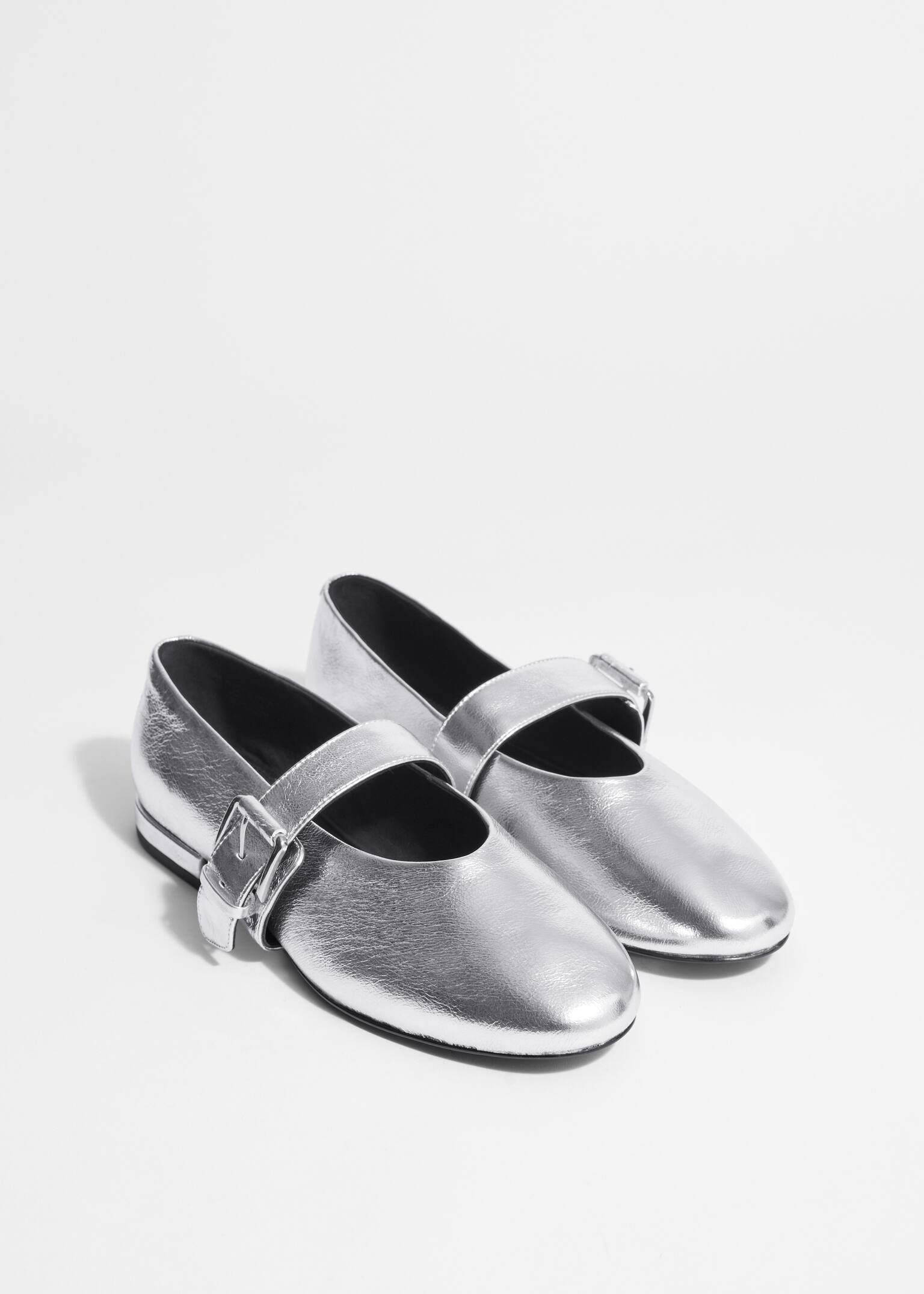 נעלי בלרינה מעור עם אבזם - כסוף - 3