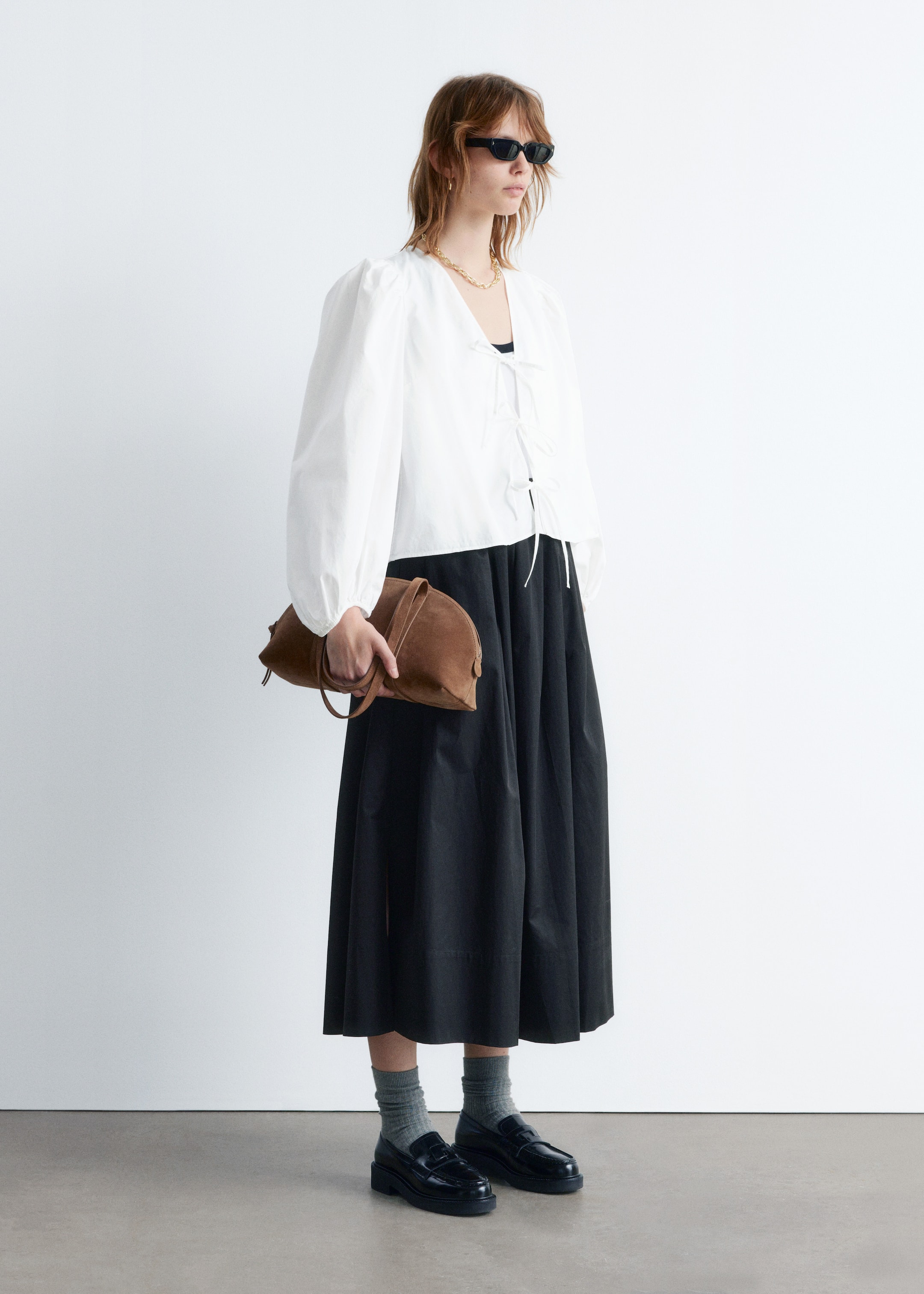 Visualizza immagine più grande: Blusa annodata sul davanti - Bianco - DONNA | H&M IT 1