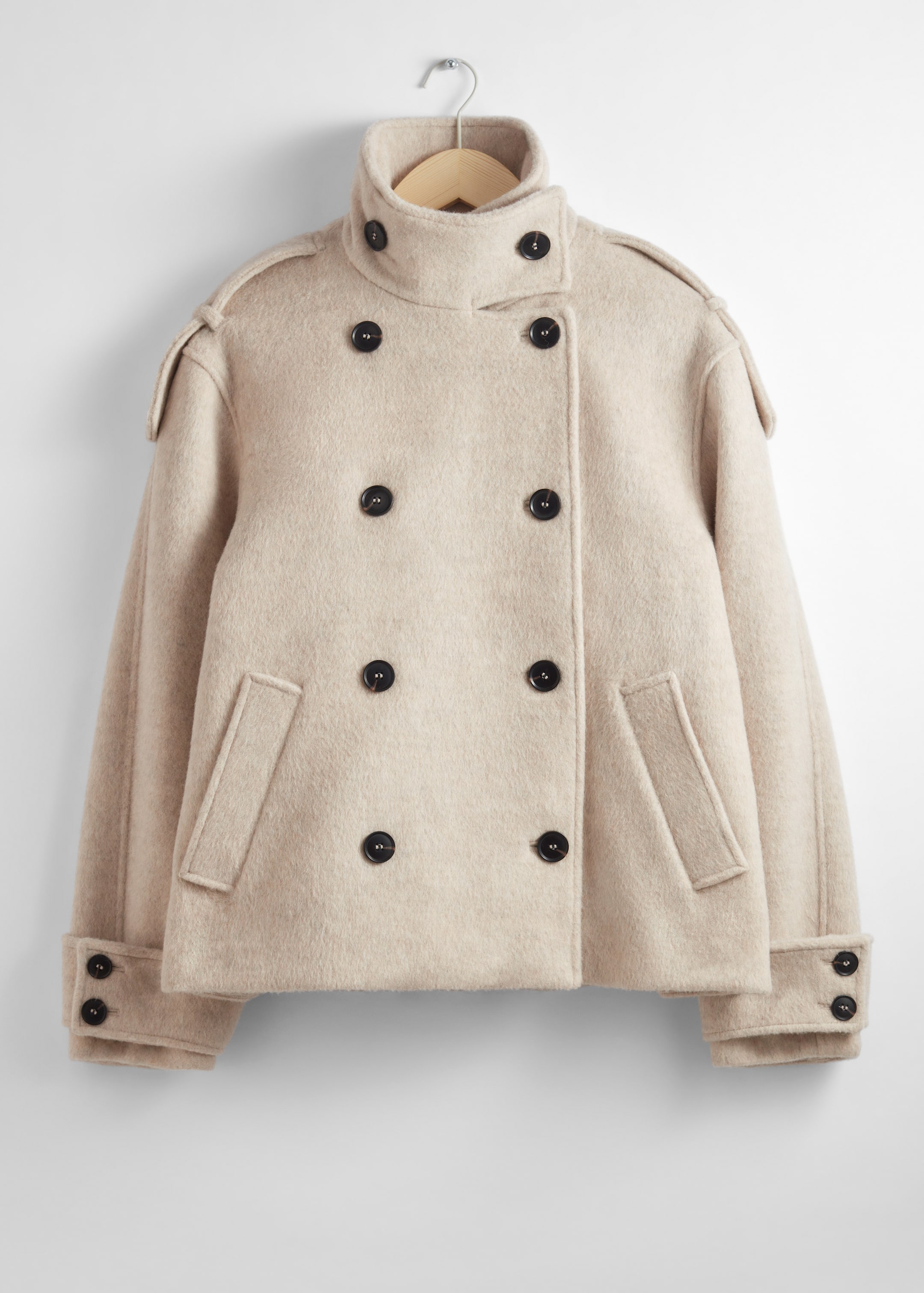 Näytä suurempi kuva: Kaksirivinen villakangastakki - Vaaleanbeige - NAISET | H&M FI 1