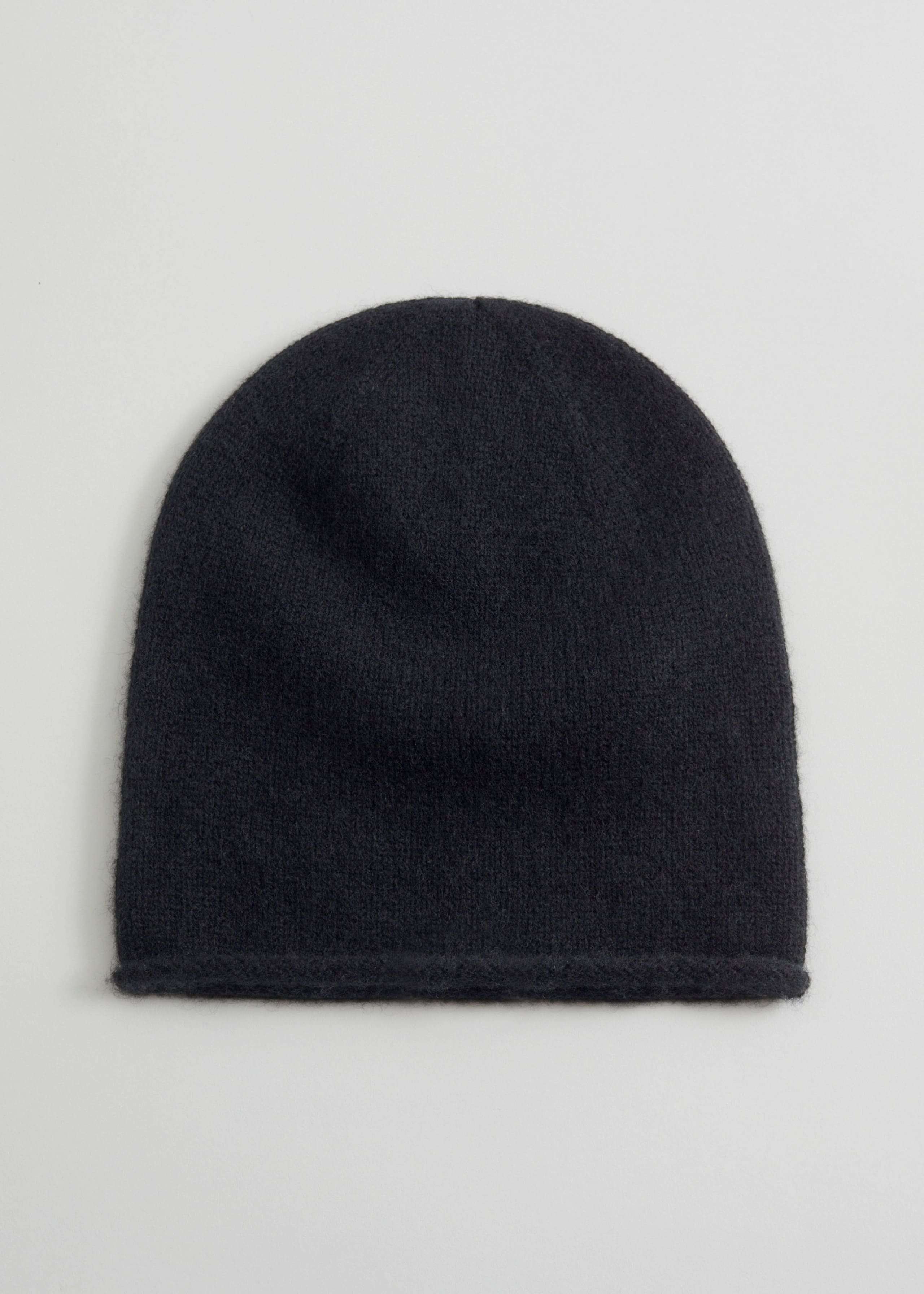Cashmere Beanie - Blue - Still Life