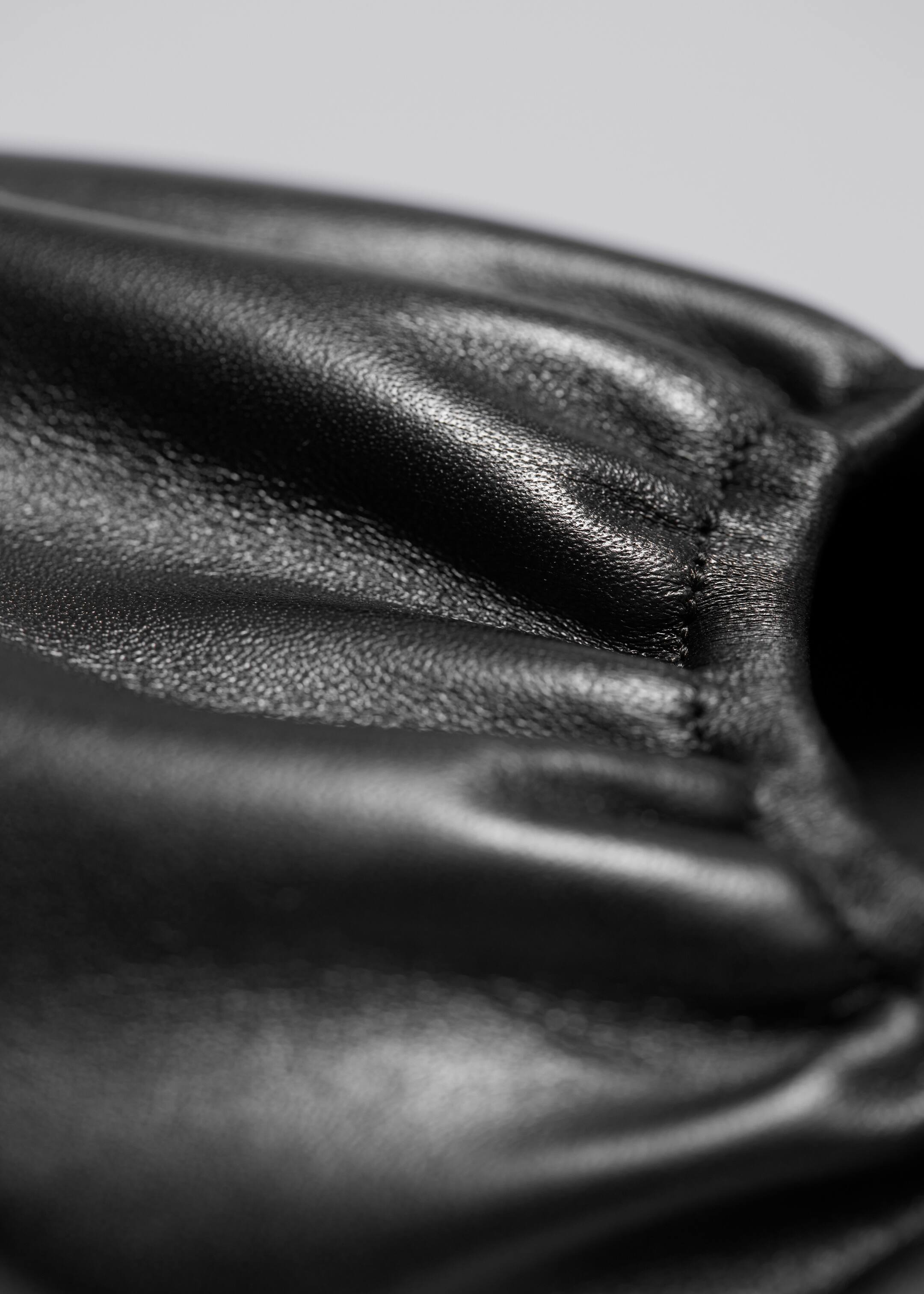 Ingrandisci l'immagine: Ruched Leather Ballet Flats - Black - DONNA | H&M CH 4