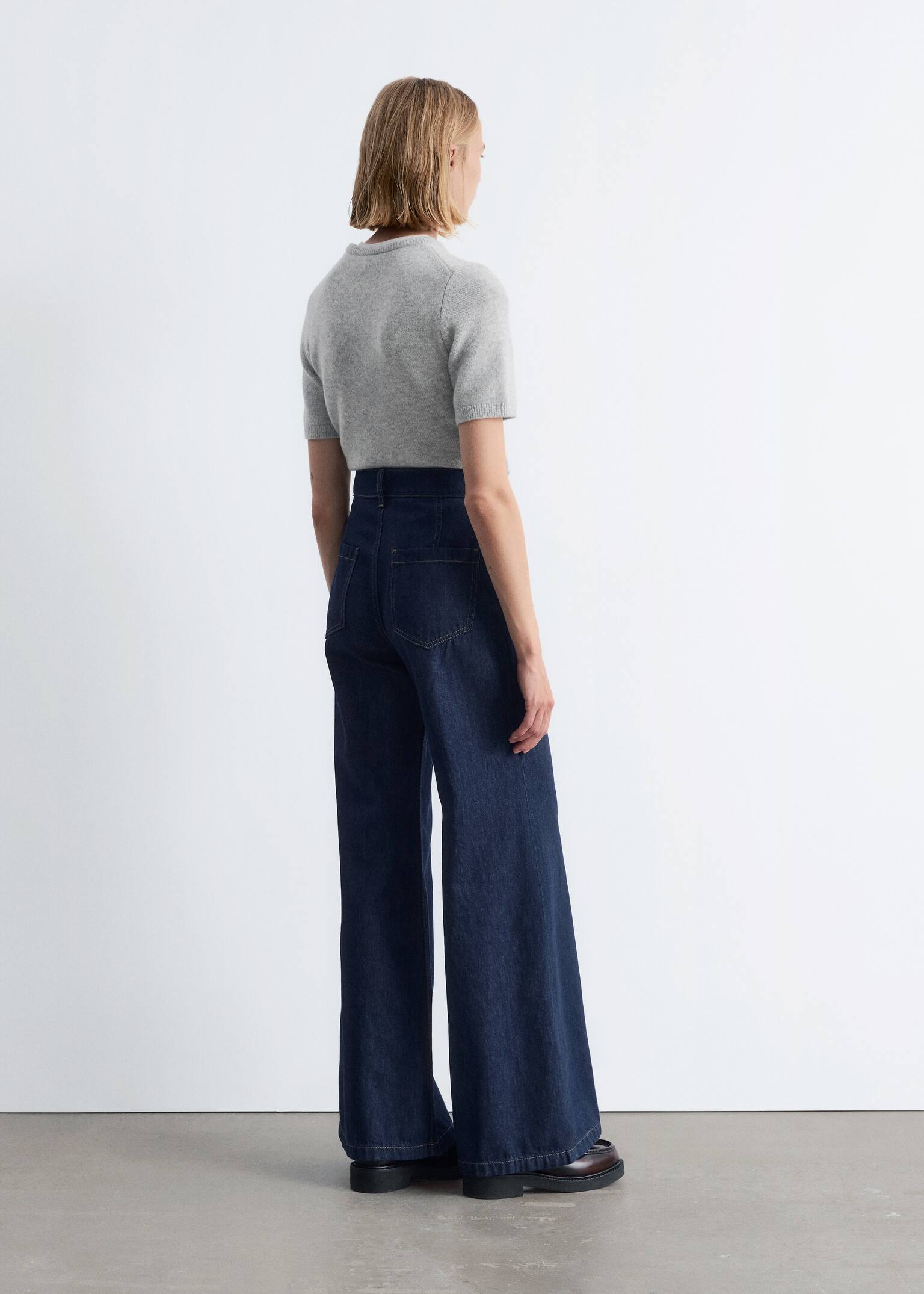 Bootcut-Jeans mit französischer Naht - Mittelblau - 5