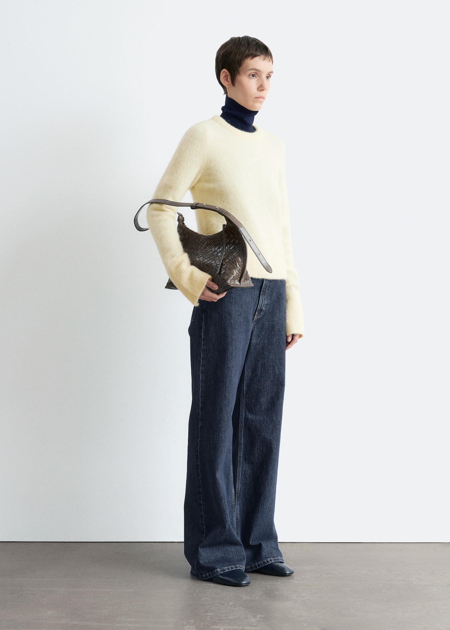 Slim Fit Knitted Sweater - Light Yellow - 5