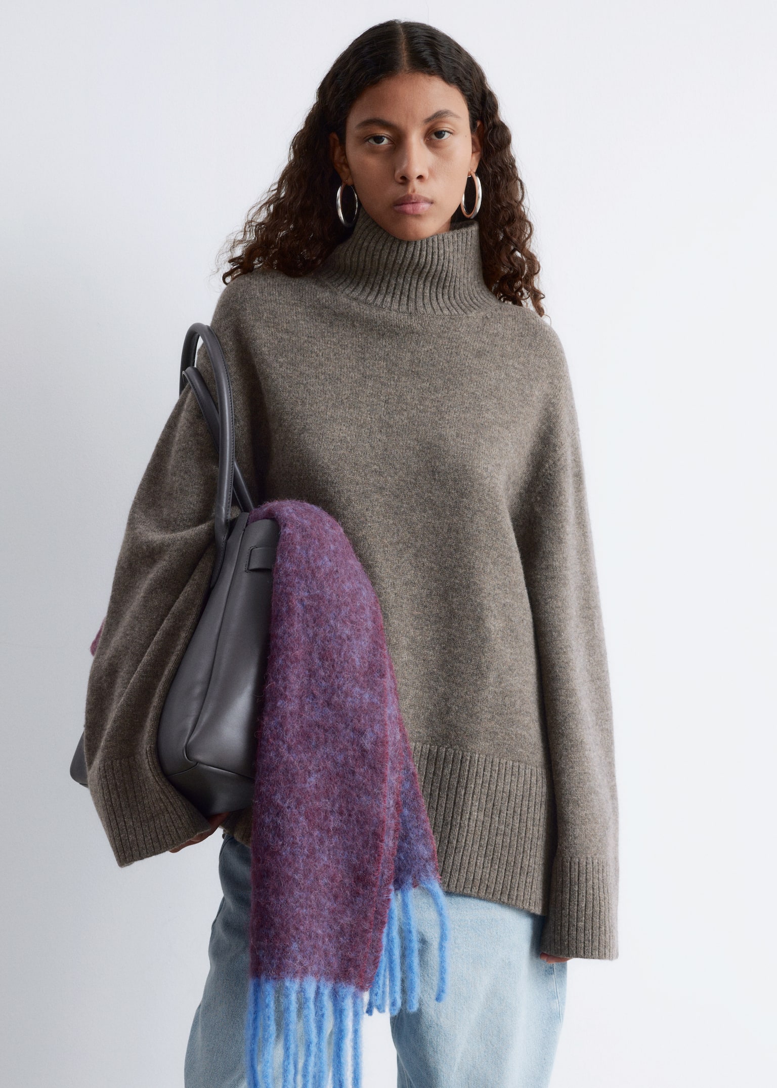 Wełniany sweter oversize z golfem - Dark Mole/Ciemnoczerwony/Brązowy - 1