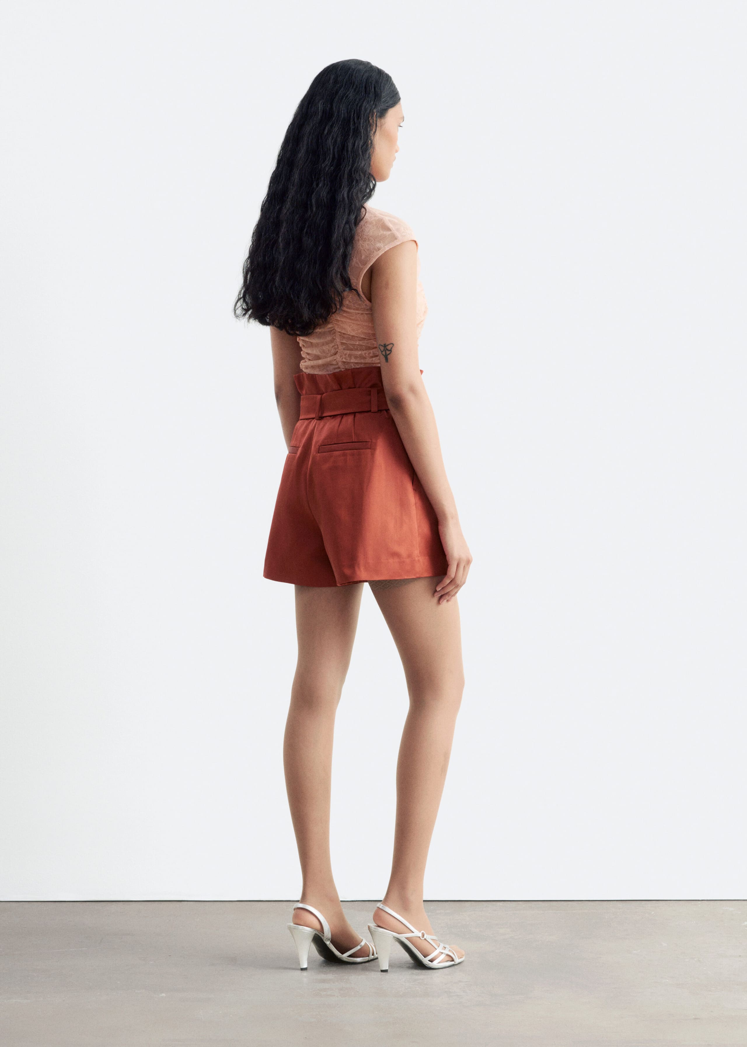 Paperbag Waist Shorts - Rost - Lookbook