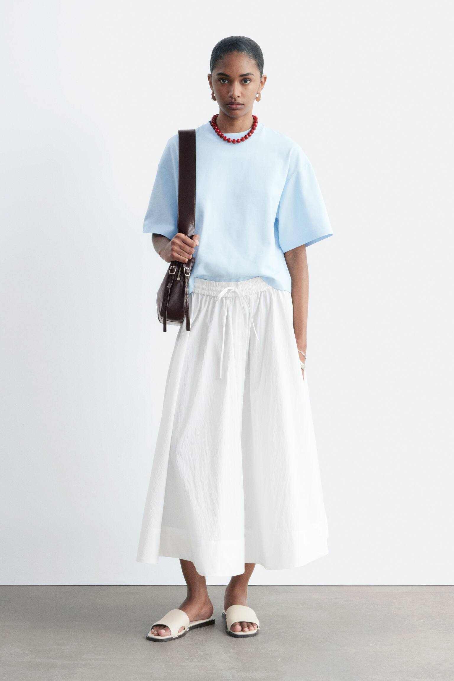 Boxy T-Shirt - Light Blue/Yellow/Black/Red/Grey/White/Brown - 4