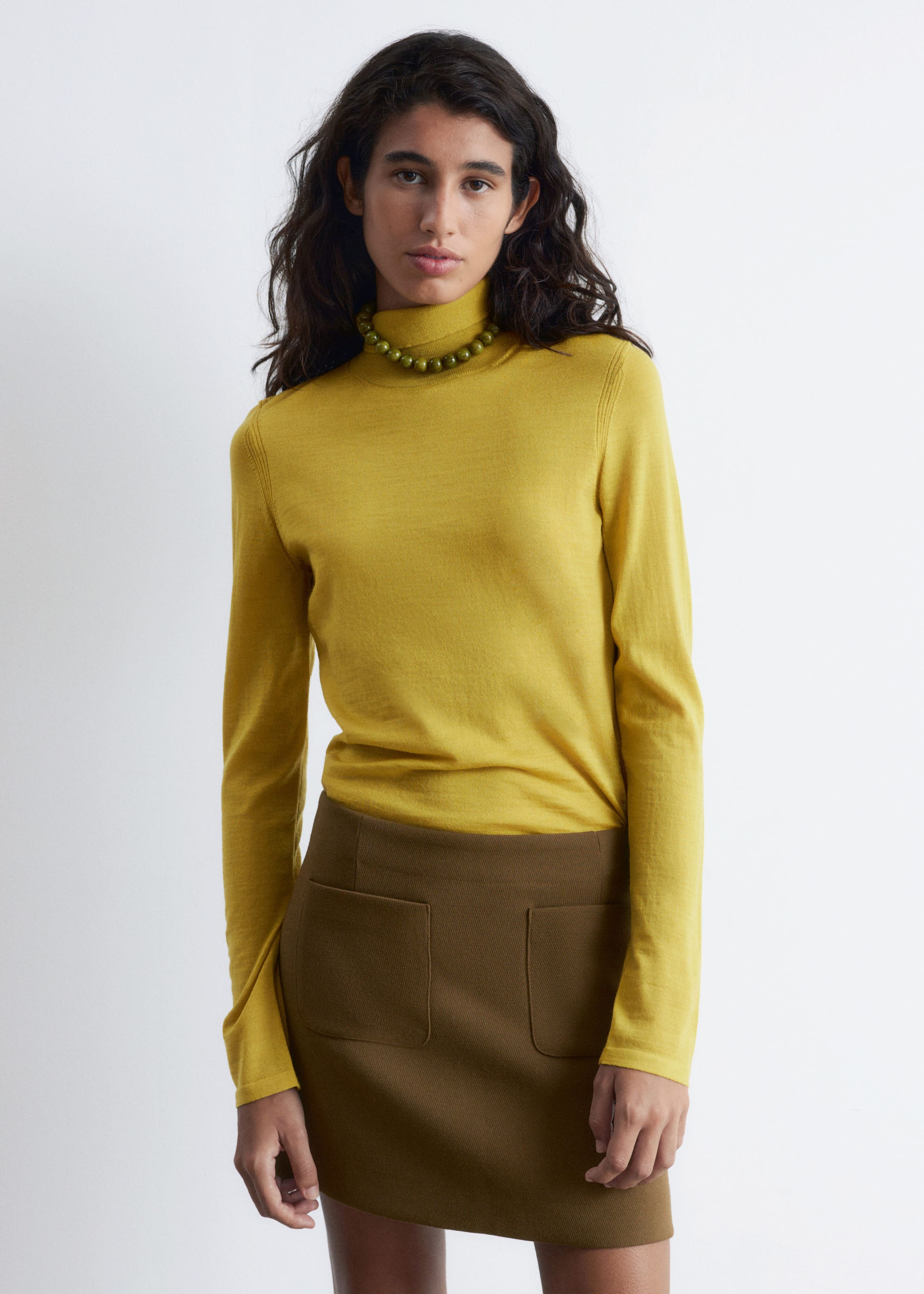 Image of Rollkragenpullover aus fein gestrickter Wolle