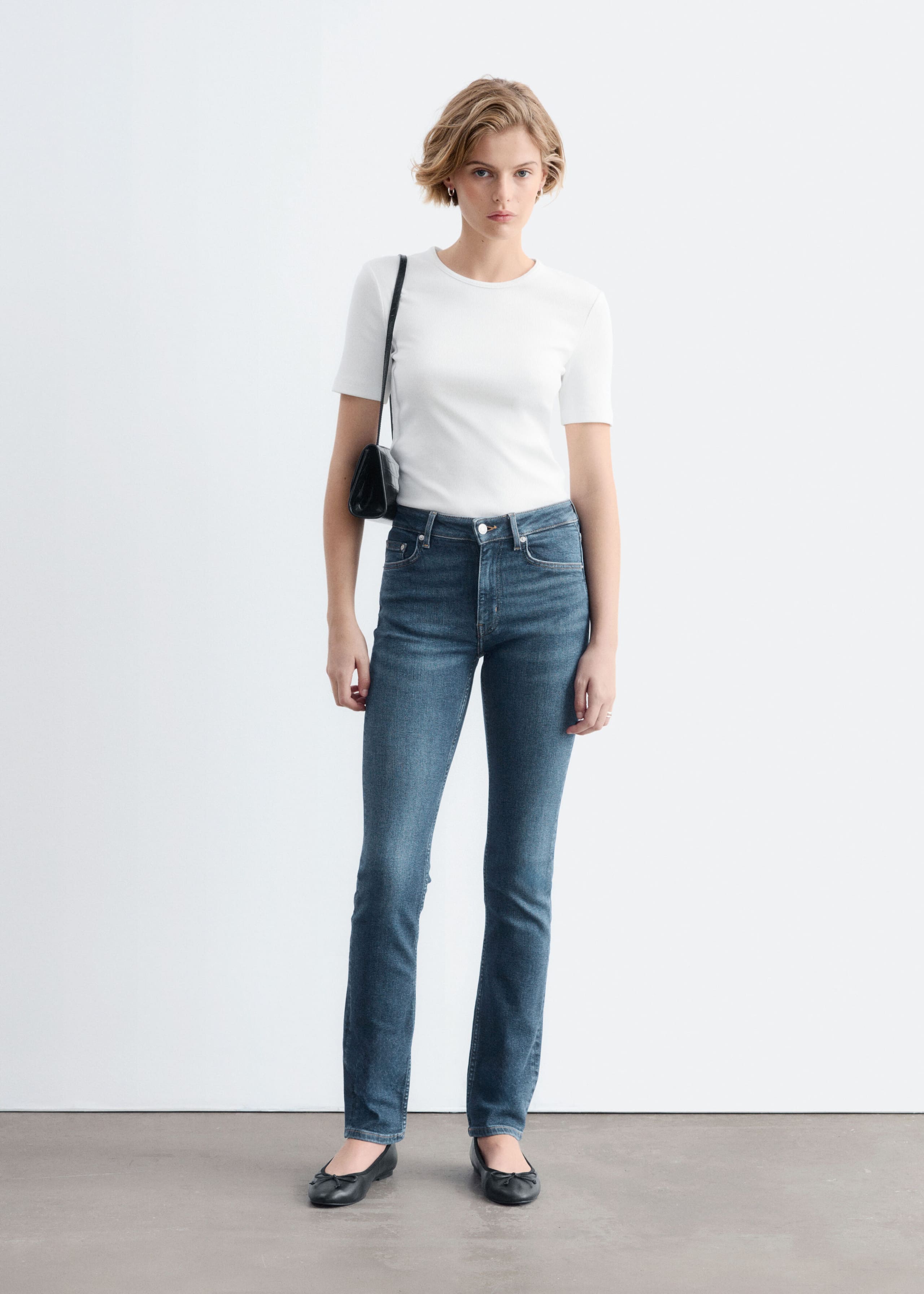 Skinny Jeans mit hohem Stretchanteil - Mittelblau - Lookbook