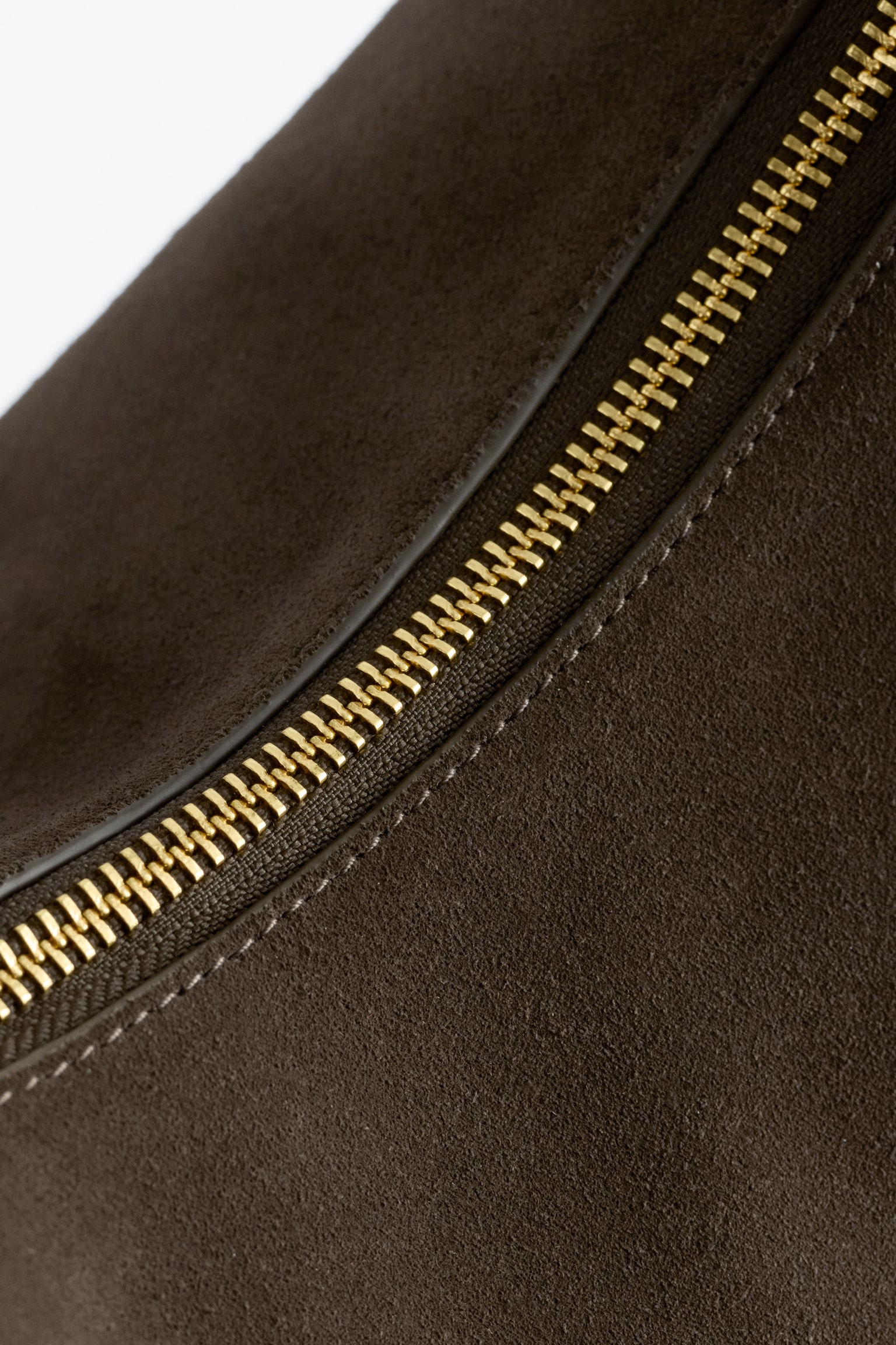 Zamszowa torebka na ramię - Ciemnobrązowy/Zamsz w kolorze khaki - 4