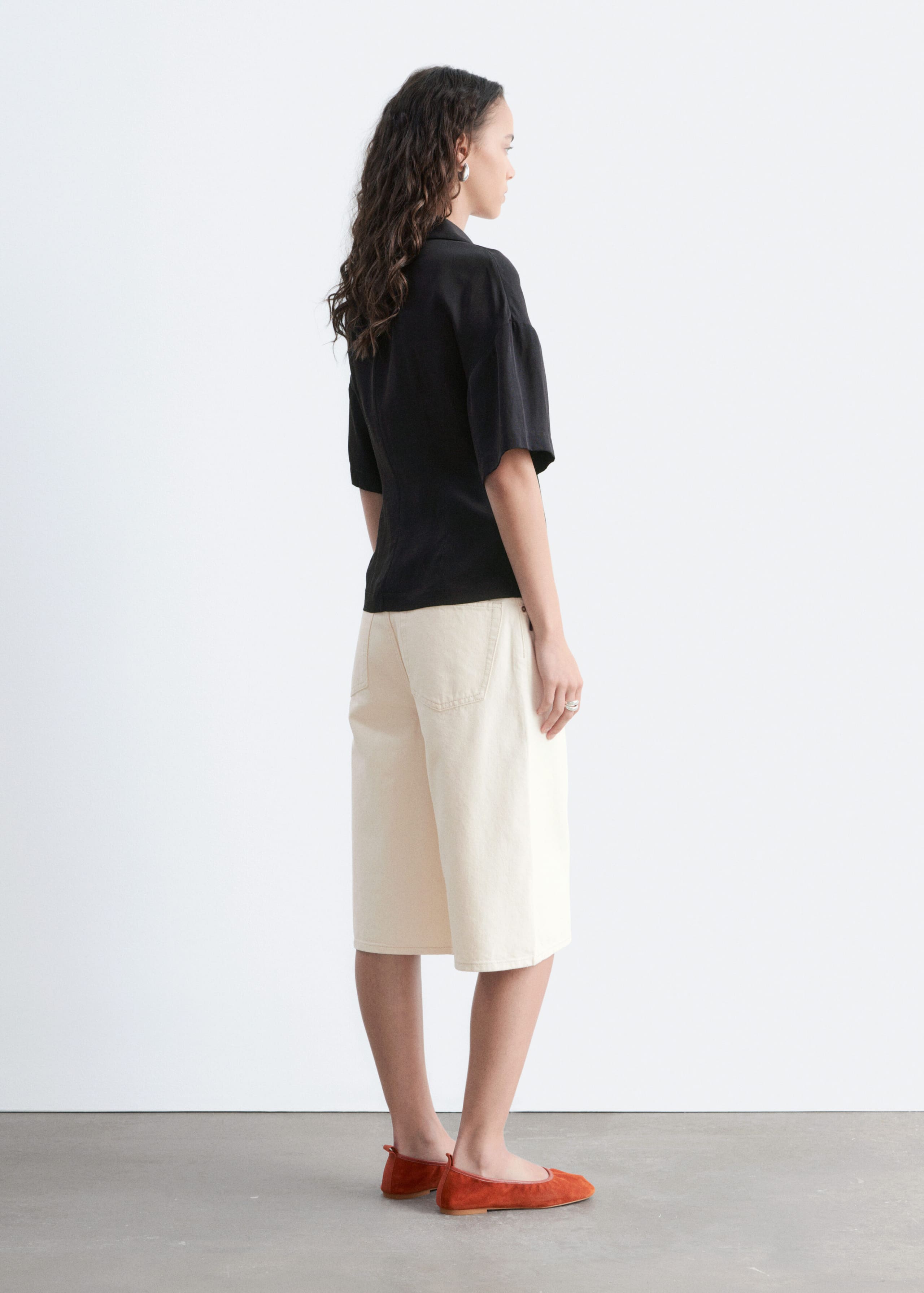 Wrap Short-Sleeve Shirt - Black - Lookbook