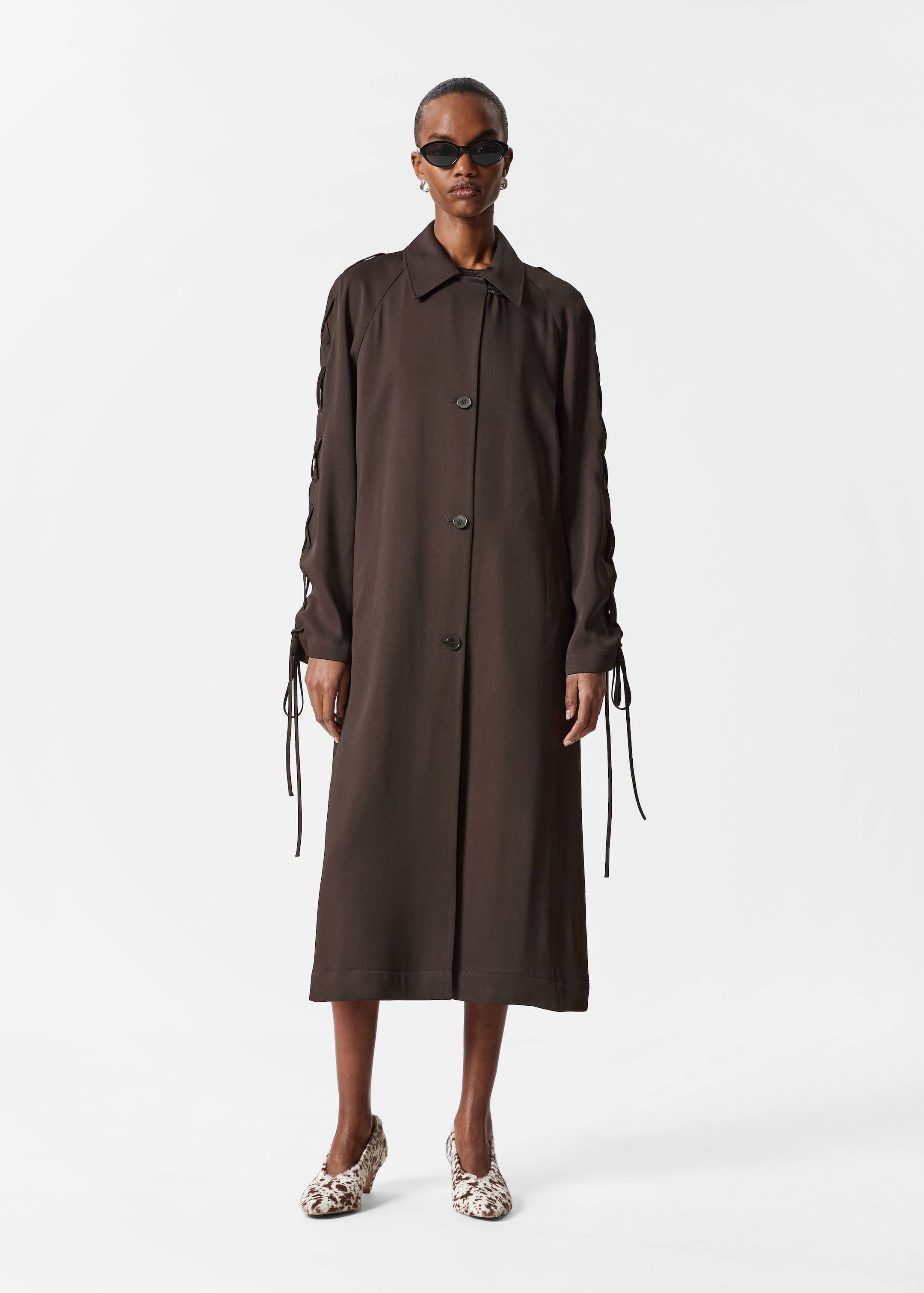 Agrandir l'image: Manteau trois-quarts à lacets - Marron foncé - FEMME | H&M CH 1